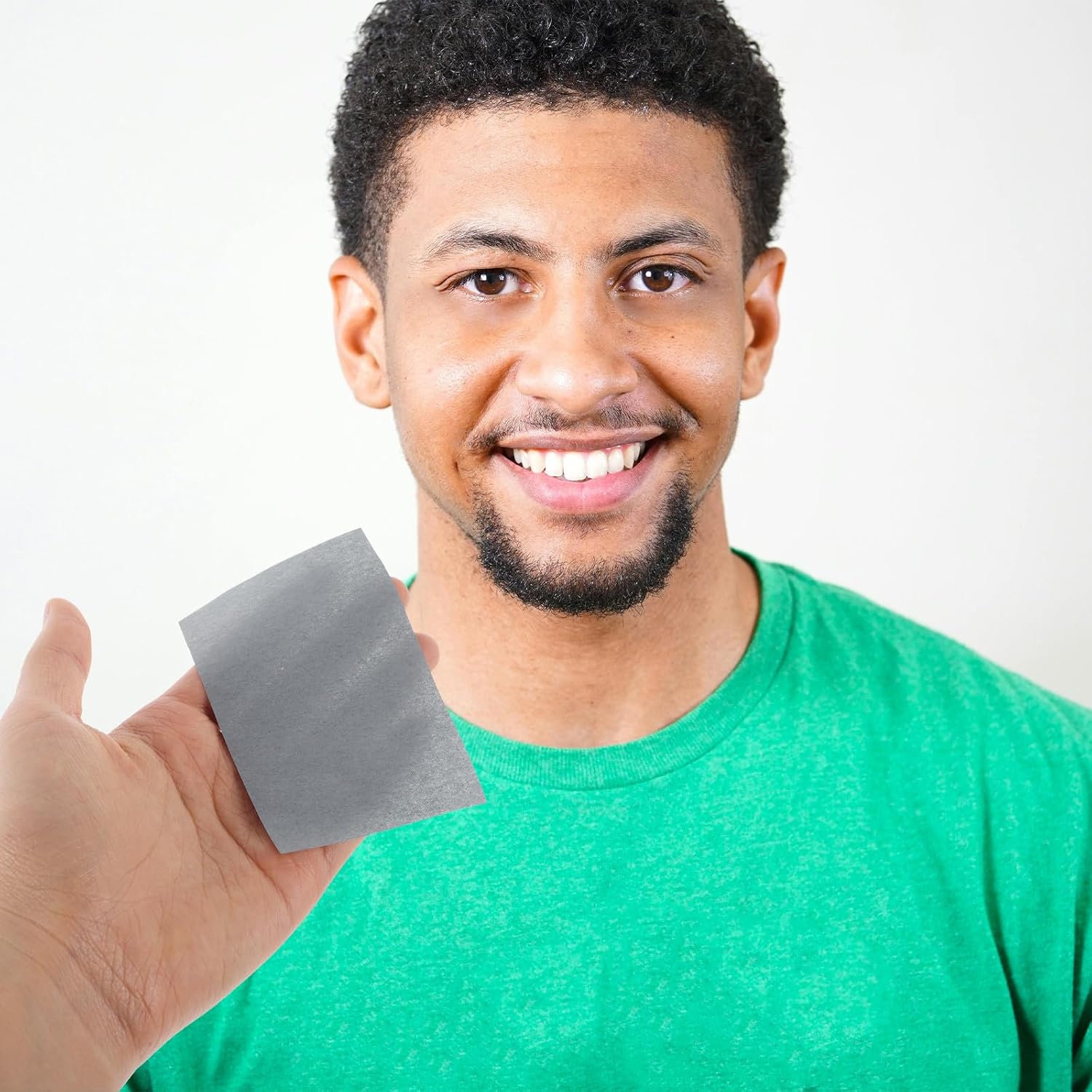 Men’s Oil Absorbing Sheets Face Blotting Paper 3d Flocking Portable Oil Control Films for Oily Skin and Makeup Touch-up