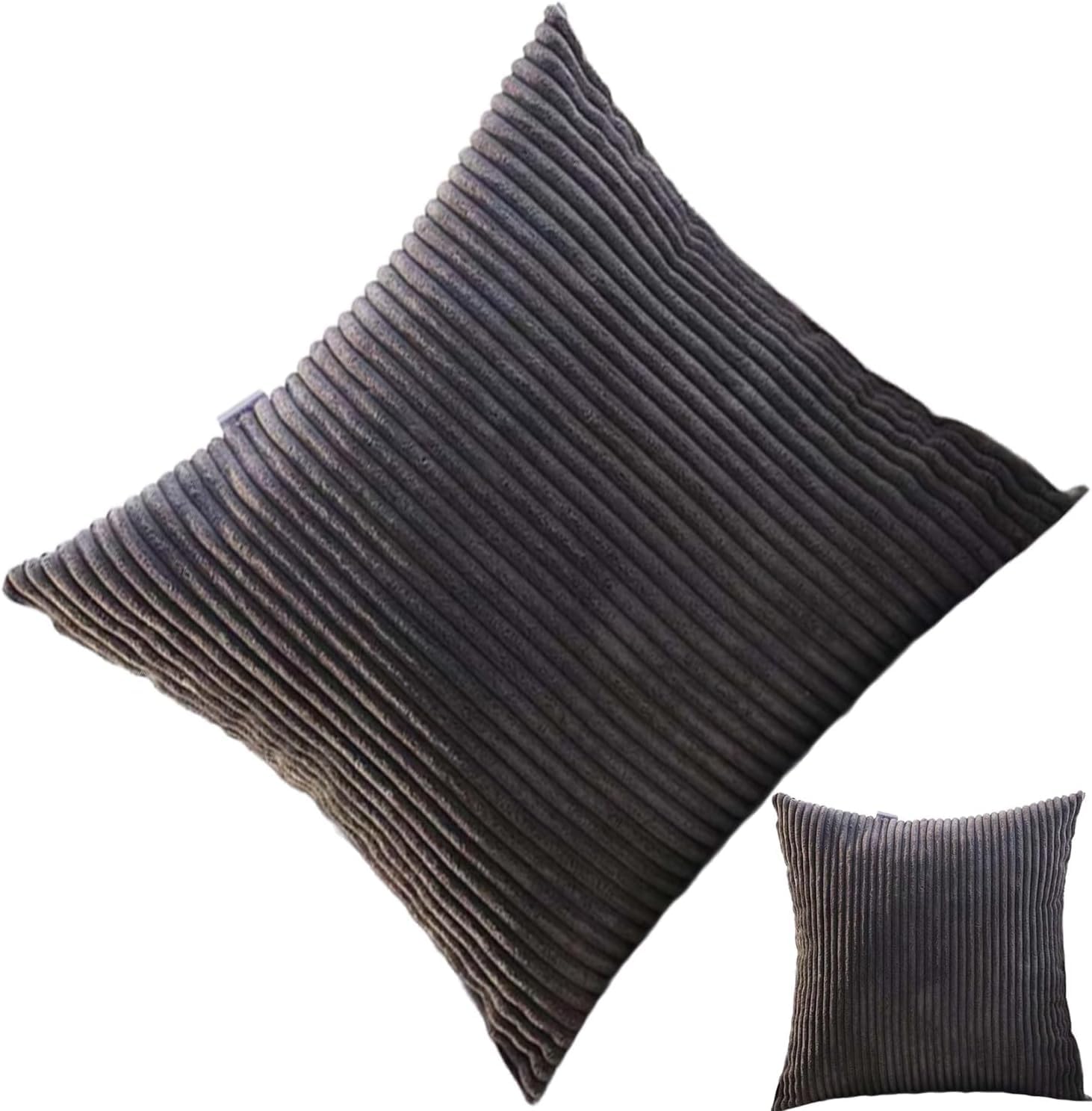 Housse de coussin en velours côtelé pour cocooning sur canapé et décoration de salon chaleureuse