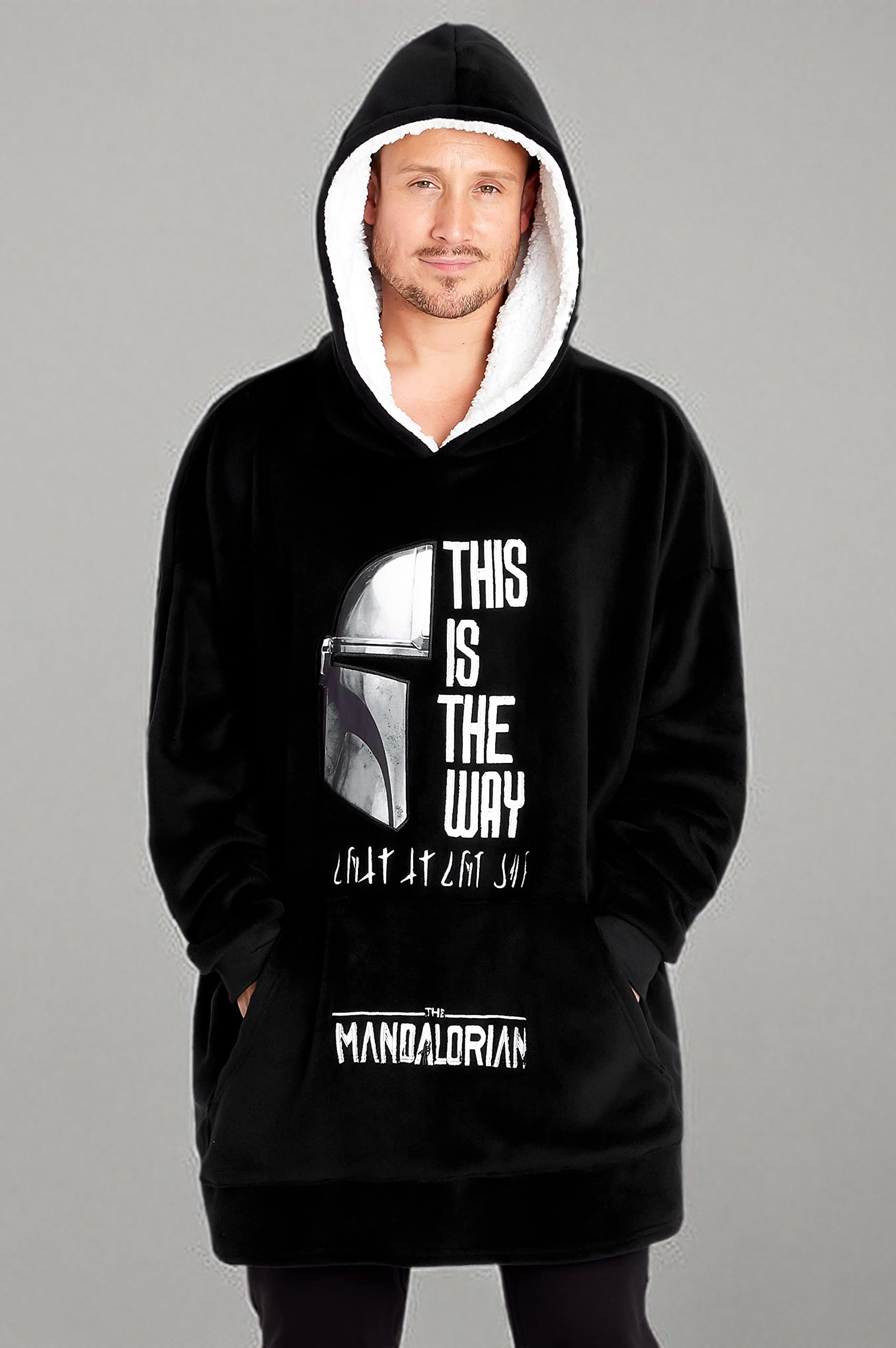 Disney Męska bluza z kapturem The Mandalorian, polarowa, oversize'owa bluza z kapturem Baby Yoda (Czarna/Biała)