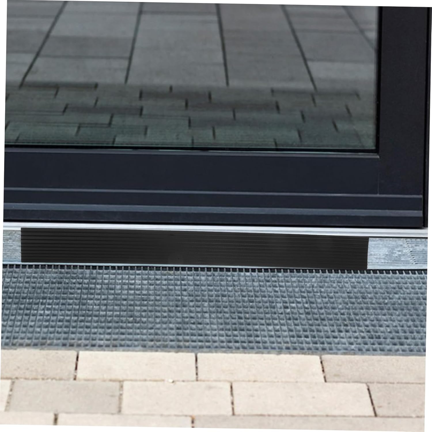 BESTYASH 2pcs Self-Adhesive Ramp Pads for Sweeping Easy Installation Modern Design Climbing for Door Thresholds and Garage Ramps for Smooth Transitions