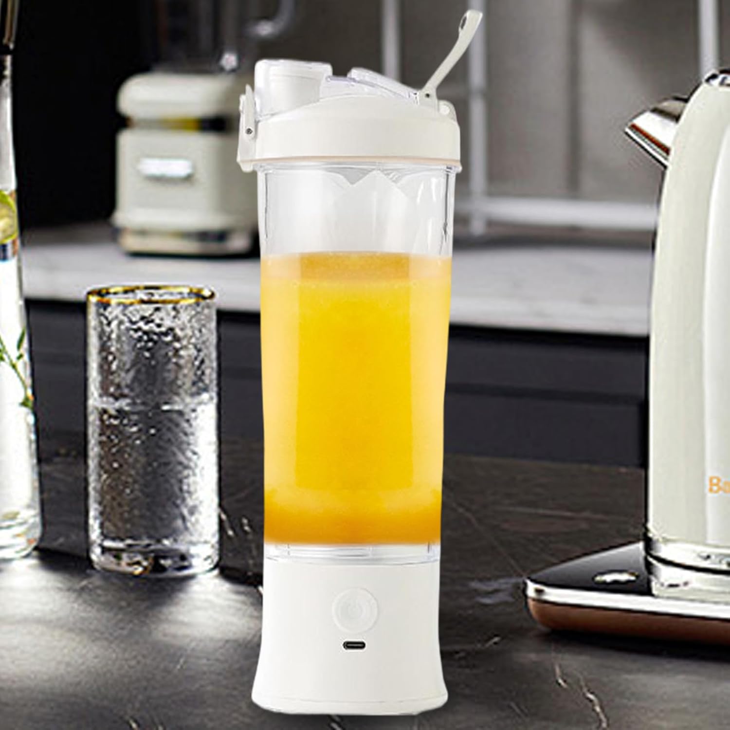 Personal Blender Portable | 600ml Juicer Mixer Maker - Kitchen Appliances | for Gym Nutrition Food Prep Camping Trips Shakes Smoothies Meal Prepping Juice Coffee