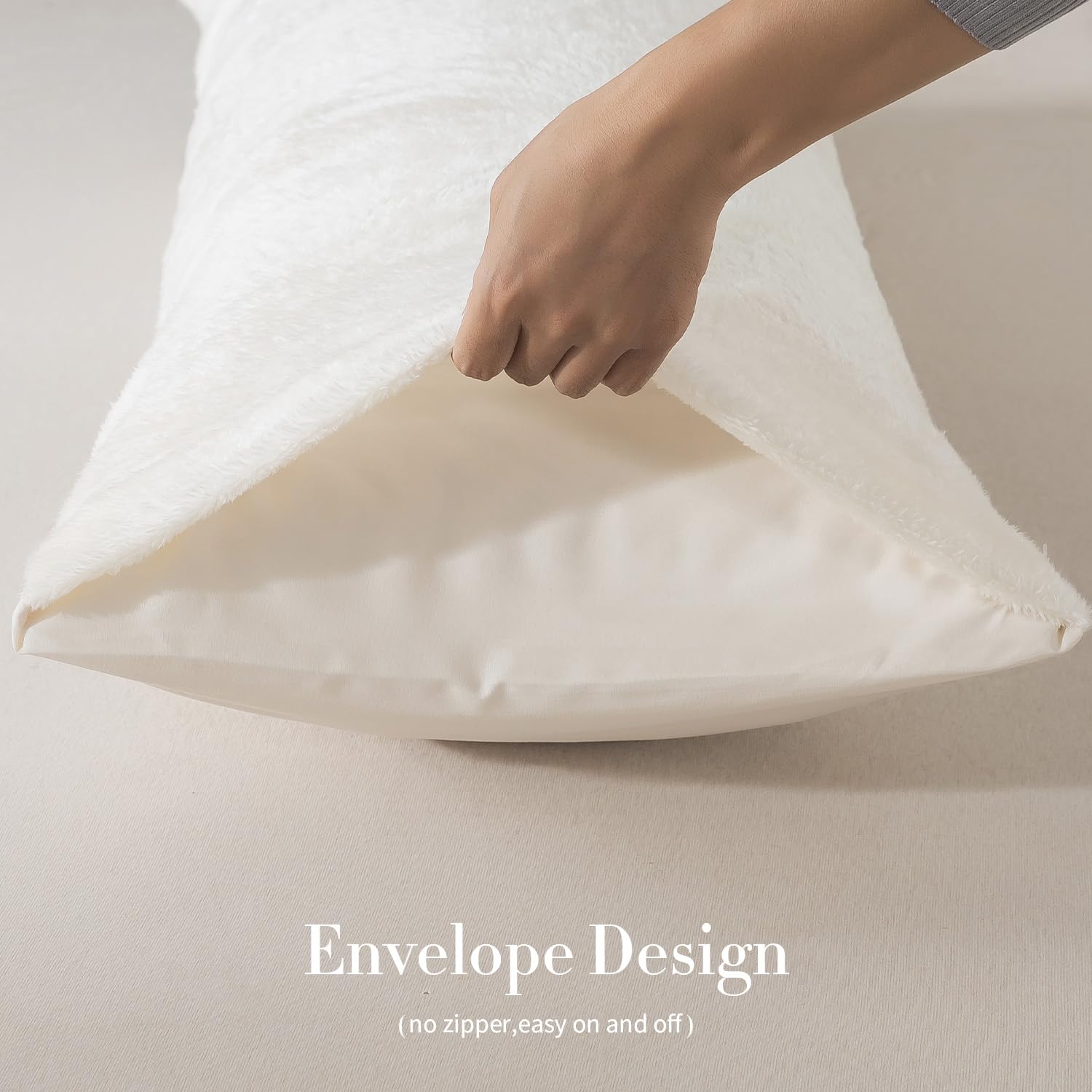 WhatsBedding Körperkissen mit zotteligem Kunstfell-Kissenbezug, langes flauschiges Plüsch-Pelz-Körperkissen, flauschiges Sherpa-Kissen für Erwachsene, Beige