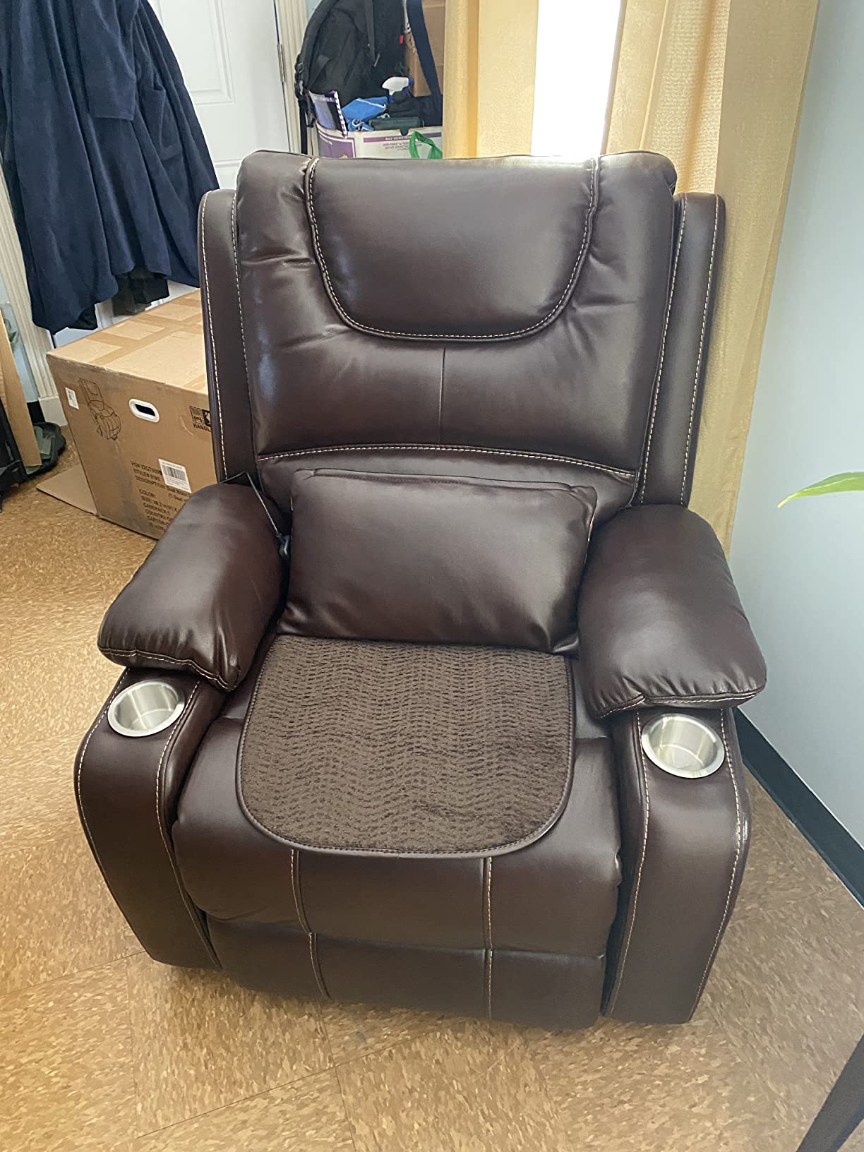 32/mo Finance Irene House Large Recliner Lay Flat Chair Dual OKIN