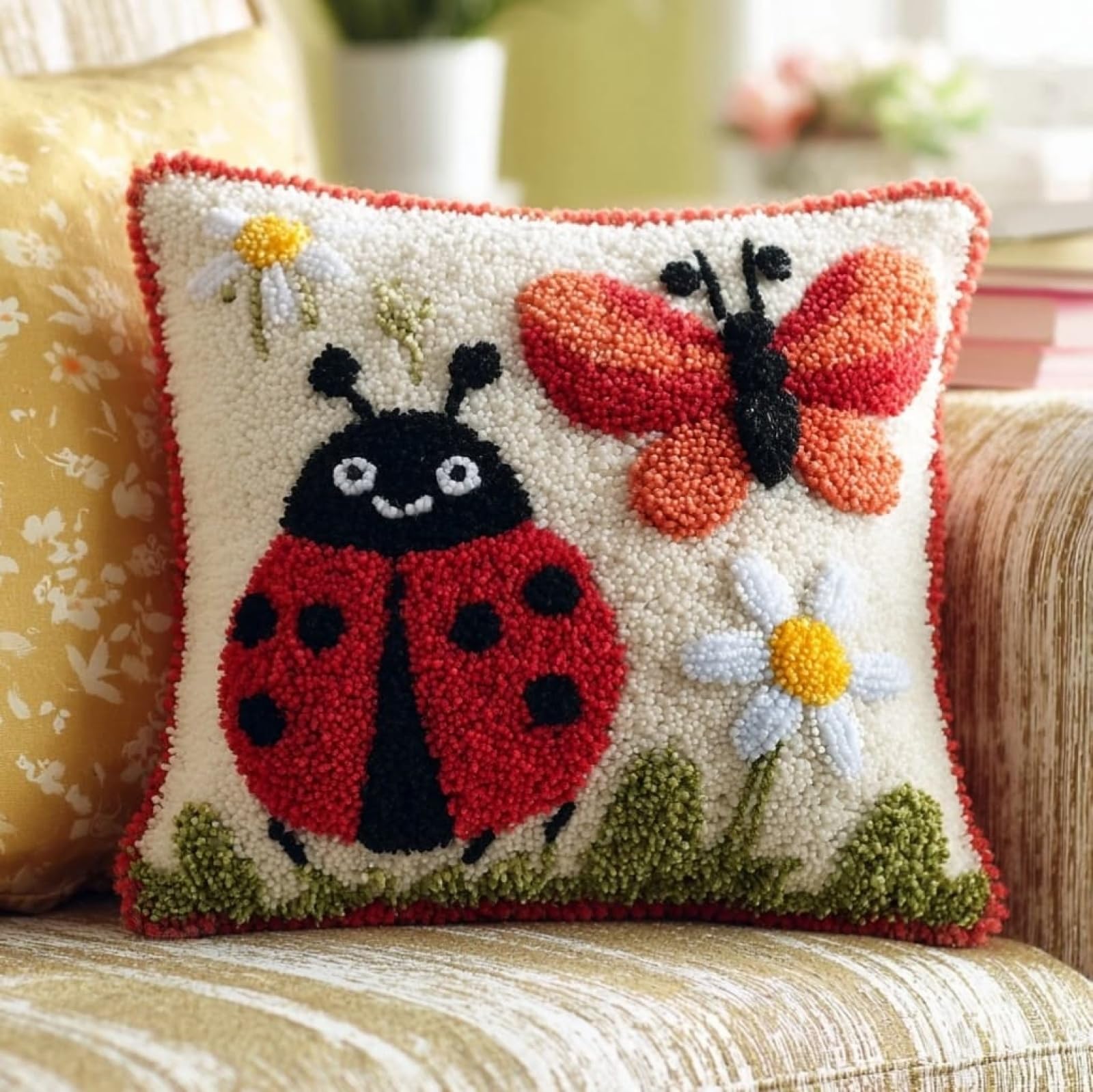 AxiangziK Latch Hook Cushion Kit 43x43cm,Ladybugs Beginner Friendly Needlecraft Set,Easy Latch Hook Kit for Home Decor
