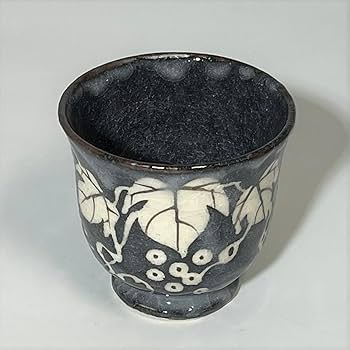 美濃・玉山窯 鼠志野 夫婦茶碗 夫婦湯呑みセット 鼠志野 ぶどう 夫婦茶碗｜