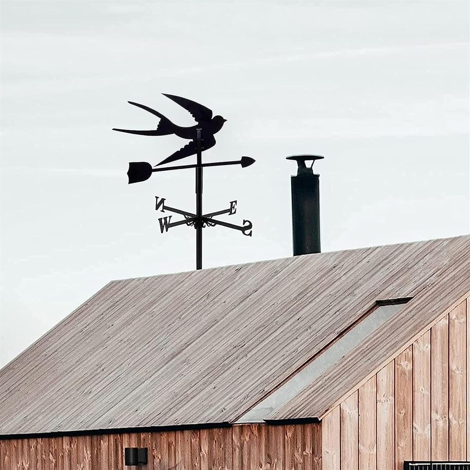Weathervane Weather Vane Indicator with Roof Mount, Cast Iron Weather Vane for Outdoor Garden Roof Farm Yard Decorations Wind Vane