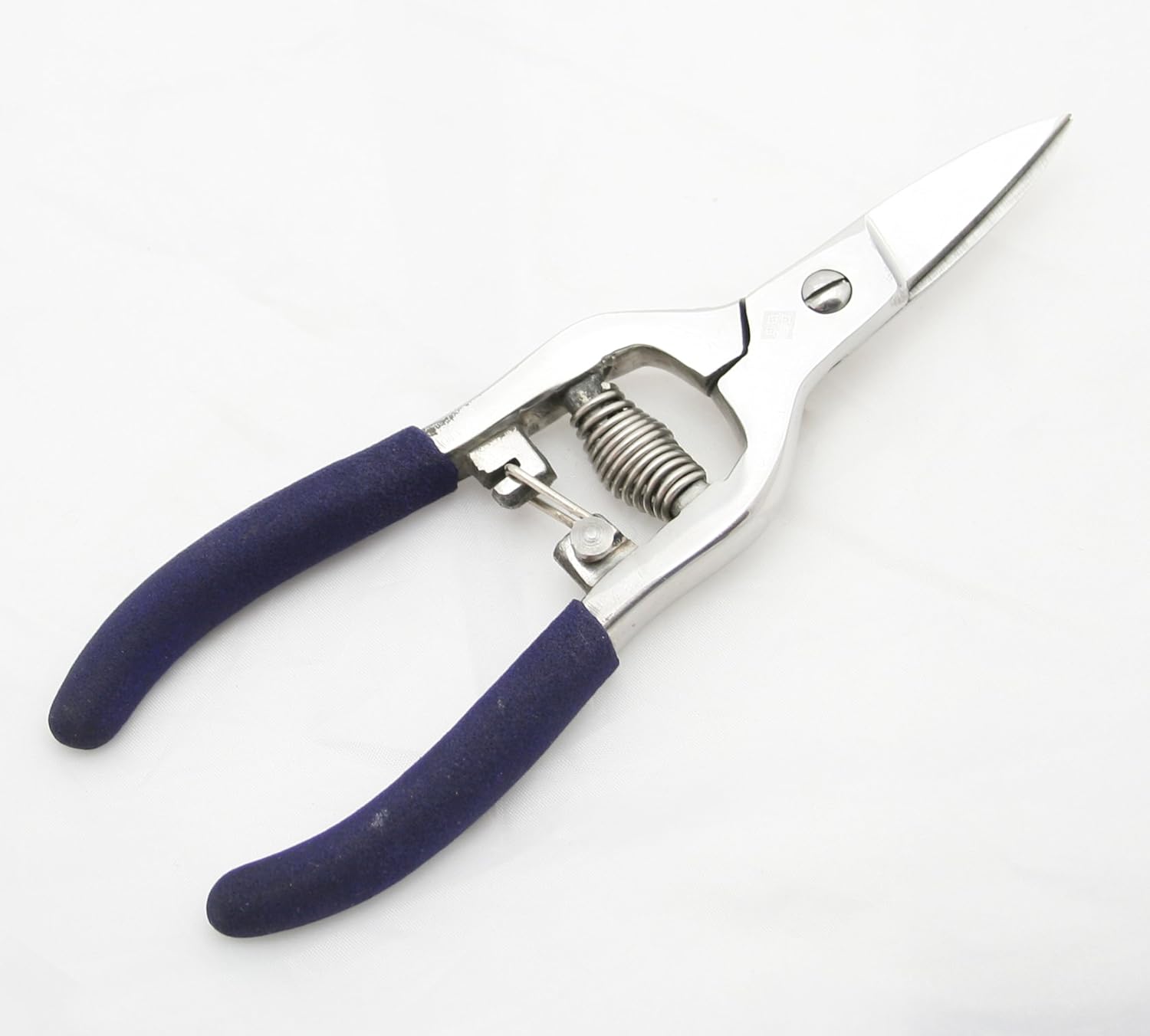 6-1/2-Inch Spring Loaded Rag Quilting Snips with No slip Grip - Amazon.com