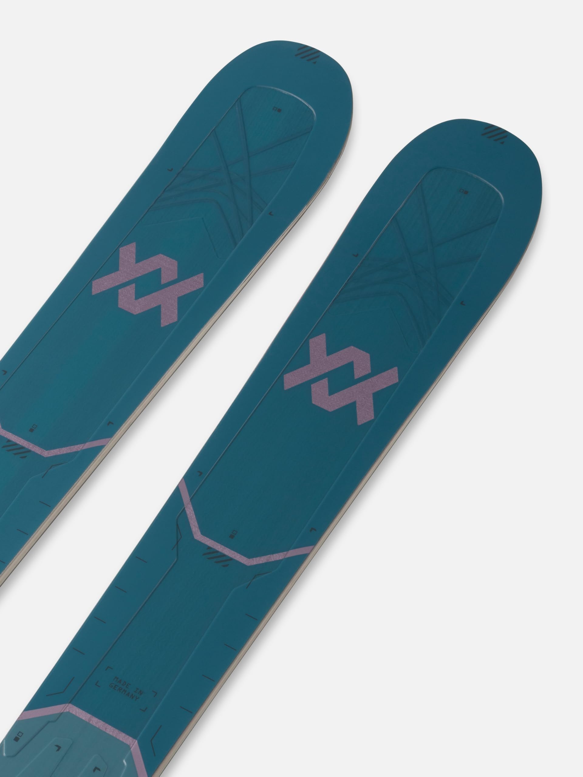 Sci All-Mountain Völkl Mantra 88