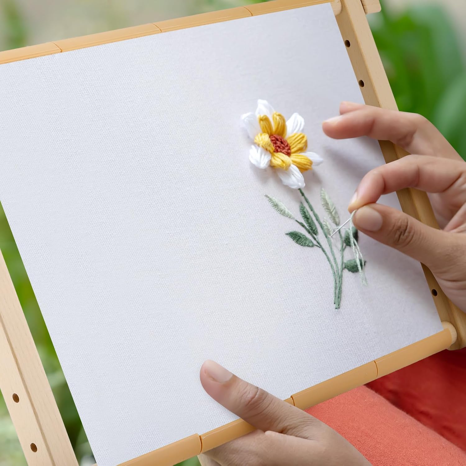 CroBlissful Cross Stitch Scroll Frame Set with Plastic Clamps Beech Hardwood Embroidery Frame Needlepoint Cross Stitch Holder for Sewing, Needlework, Embroidery Projects