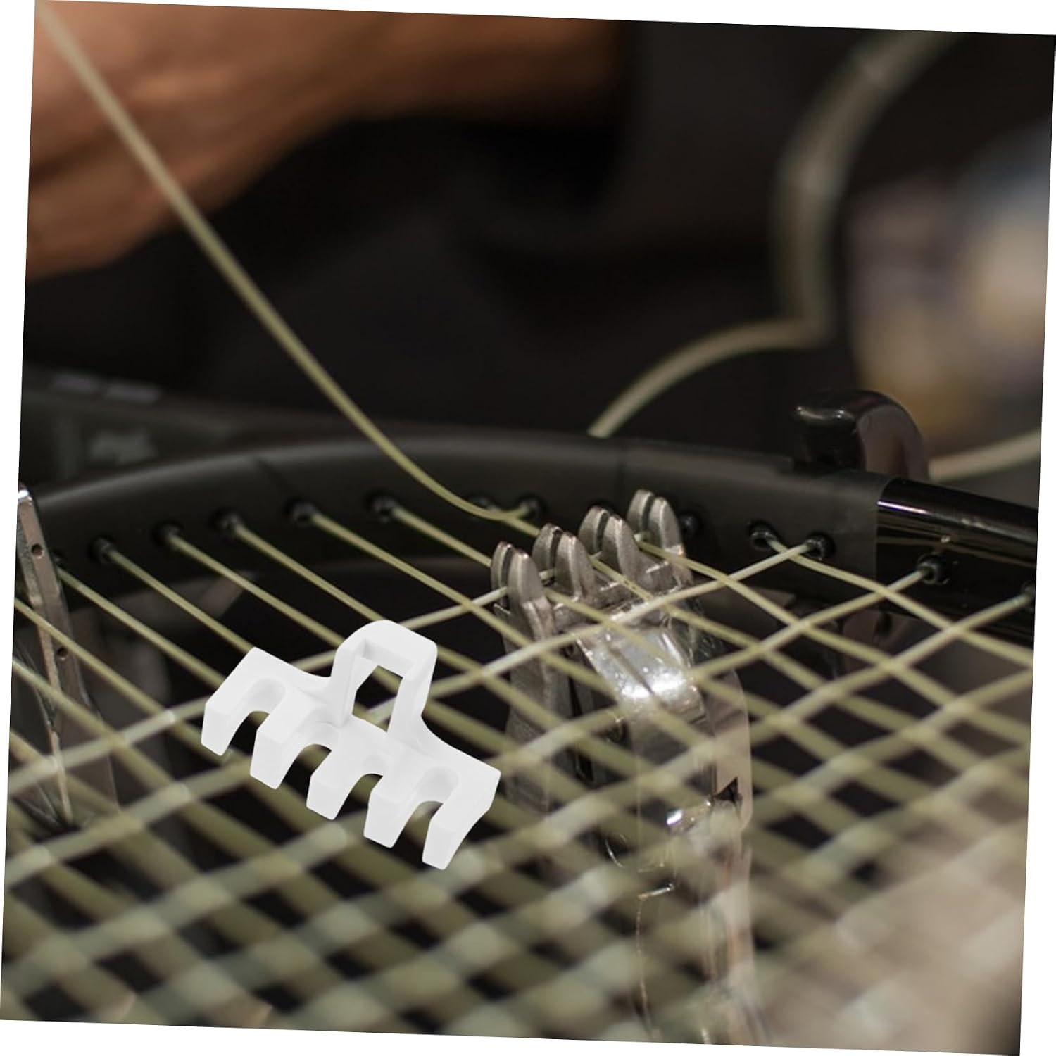 2pcs Badminton Racket Pressure Reducer Stringing Machine Load Spreader Racket Threading Tool Tennis Adapters Stringing Load Protection Supplies