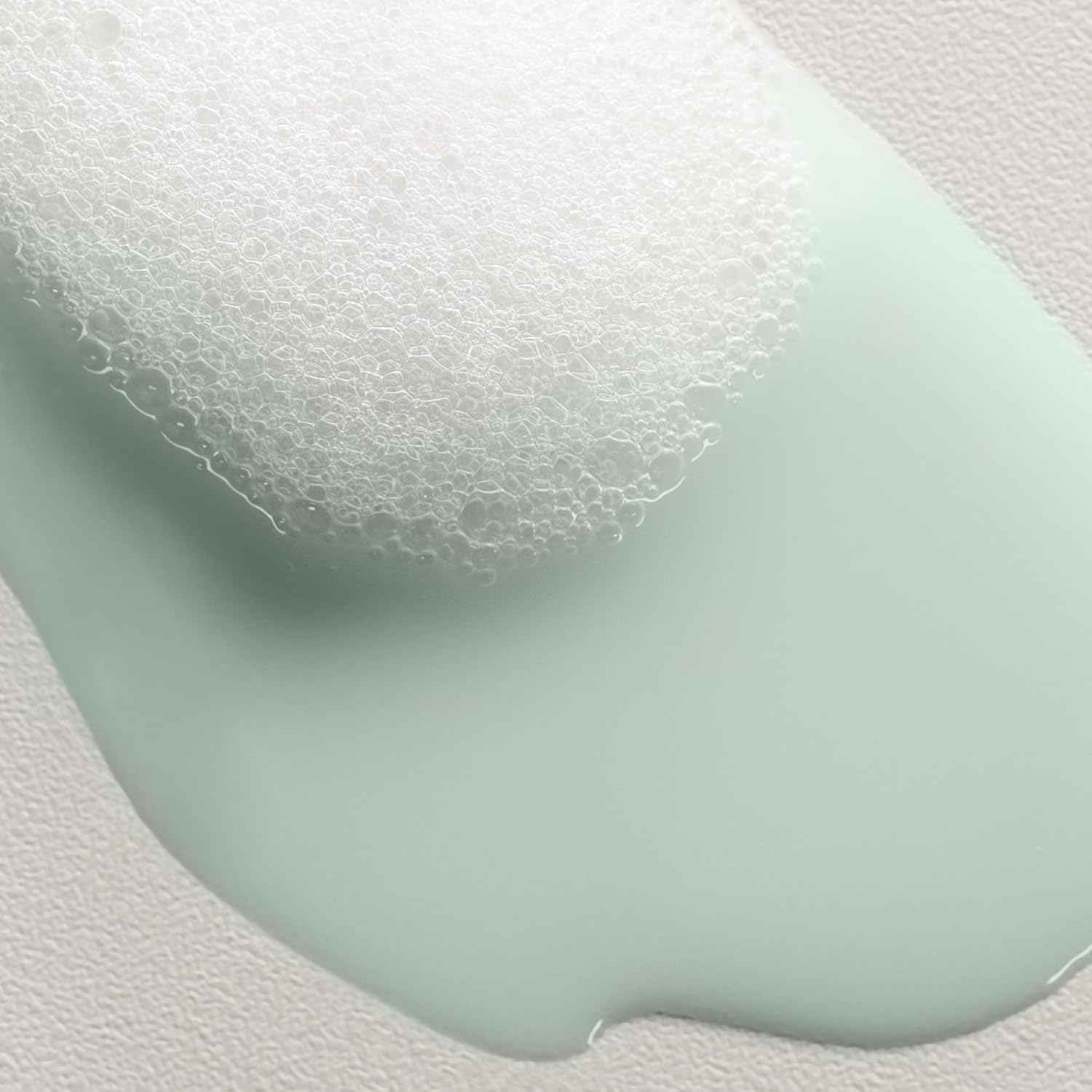 Davines MELU Shampoo, Anti-Breakage Cleansing For Long Or Damaged Hair - Image 4