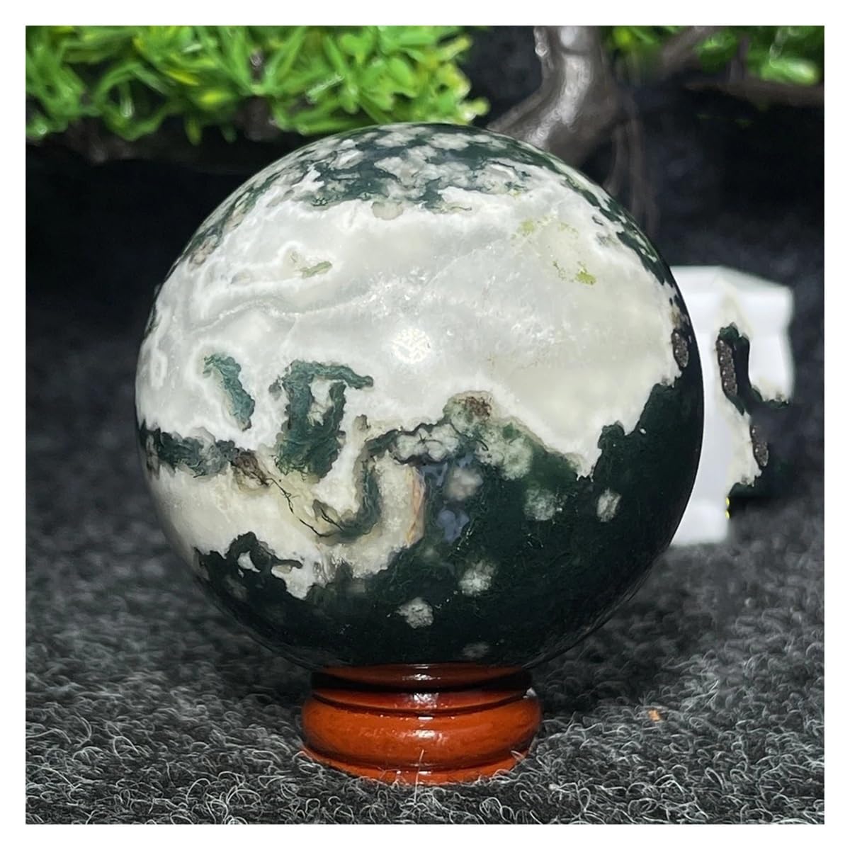 LQYXGS Crystal Stone Home Decor More Than 60mm Natural Agate Sphere Home Decoration(420g 66mm)