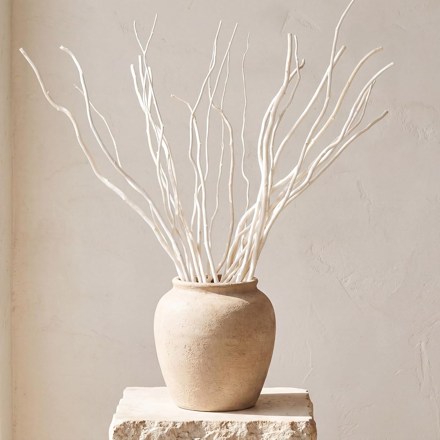 Thiccywoov 24 Pcs Natural Dried White Willow Branches Decorative Twigs for Vase Rustic Farmhouse Home Decor Table Centerpiece Wedding Decoration(21-23inches,Twisted)