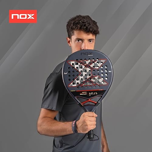 Miniatura 7 de Pala de pádel AT10 Genius 18K Alum de Agustin Tapia 2025  Pala de lujo con forma de lágrima  Solapa EOS mejorada y tecnología NOX Custom Grip