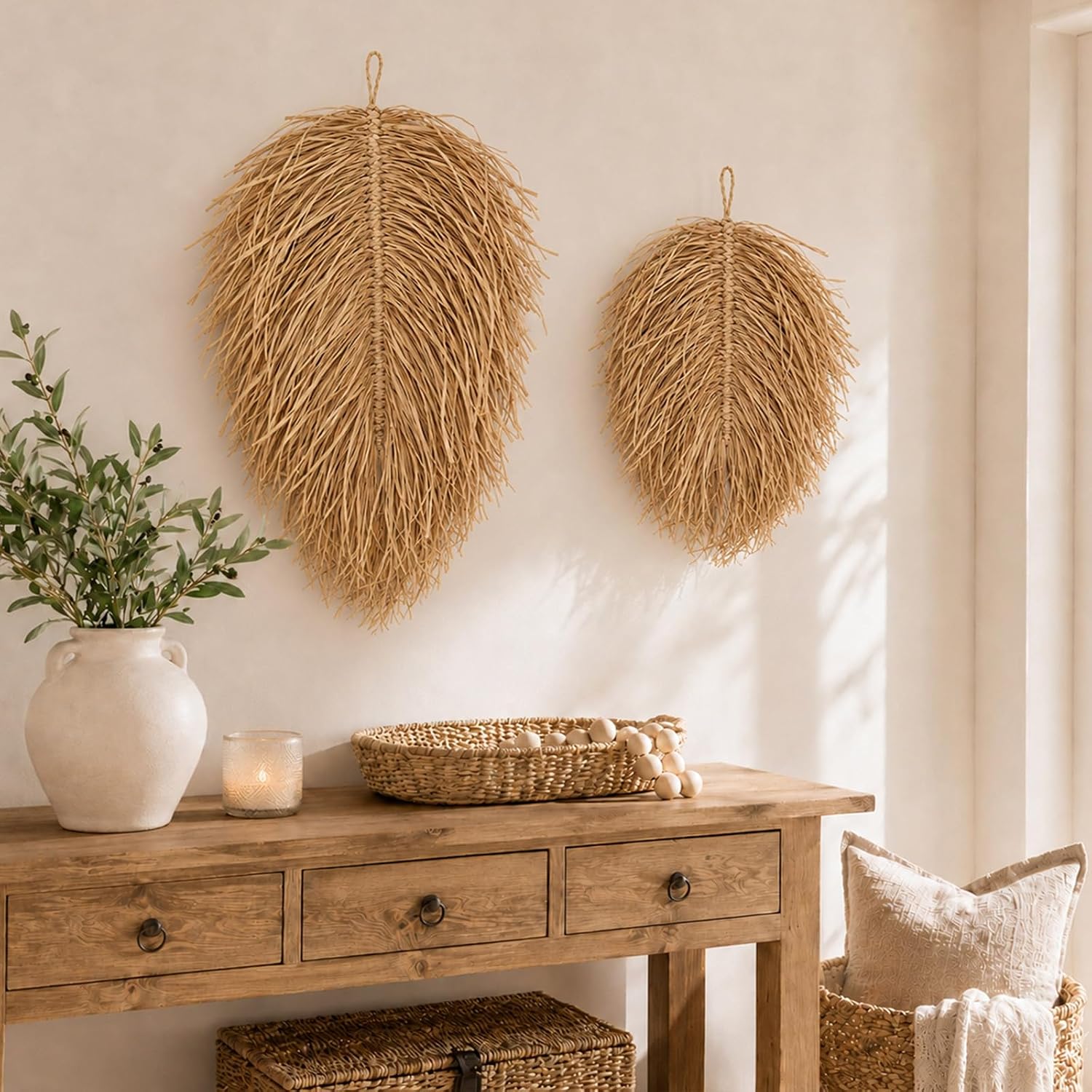 2 Pcs Boho Wall Hanging Decor, Boho Wall Basket Decor Style Woven Leaf Natural Raffia Palm Leaf for Bedroom Living Room Nursery Bathroom Farmhouse Home Art Decorations