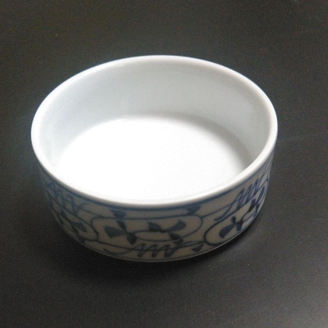 有田焼 唐草灰皿 青と赤のセット