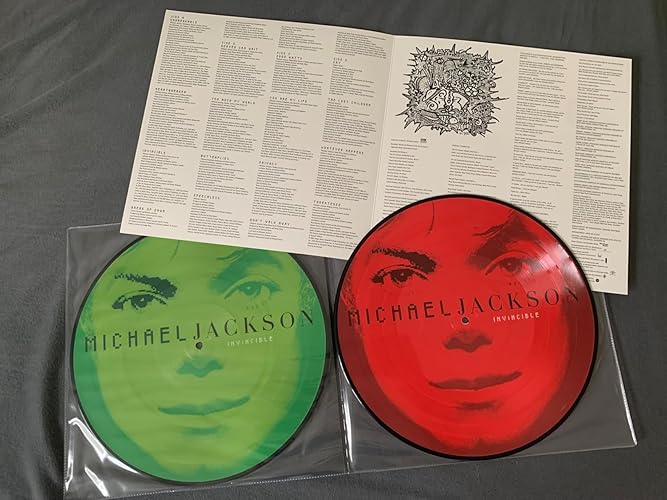 Invincible [Vinyl LP]: Amazon.de: CDs & Vinyl