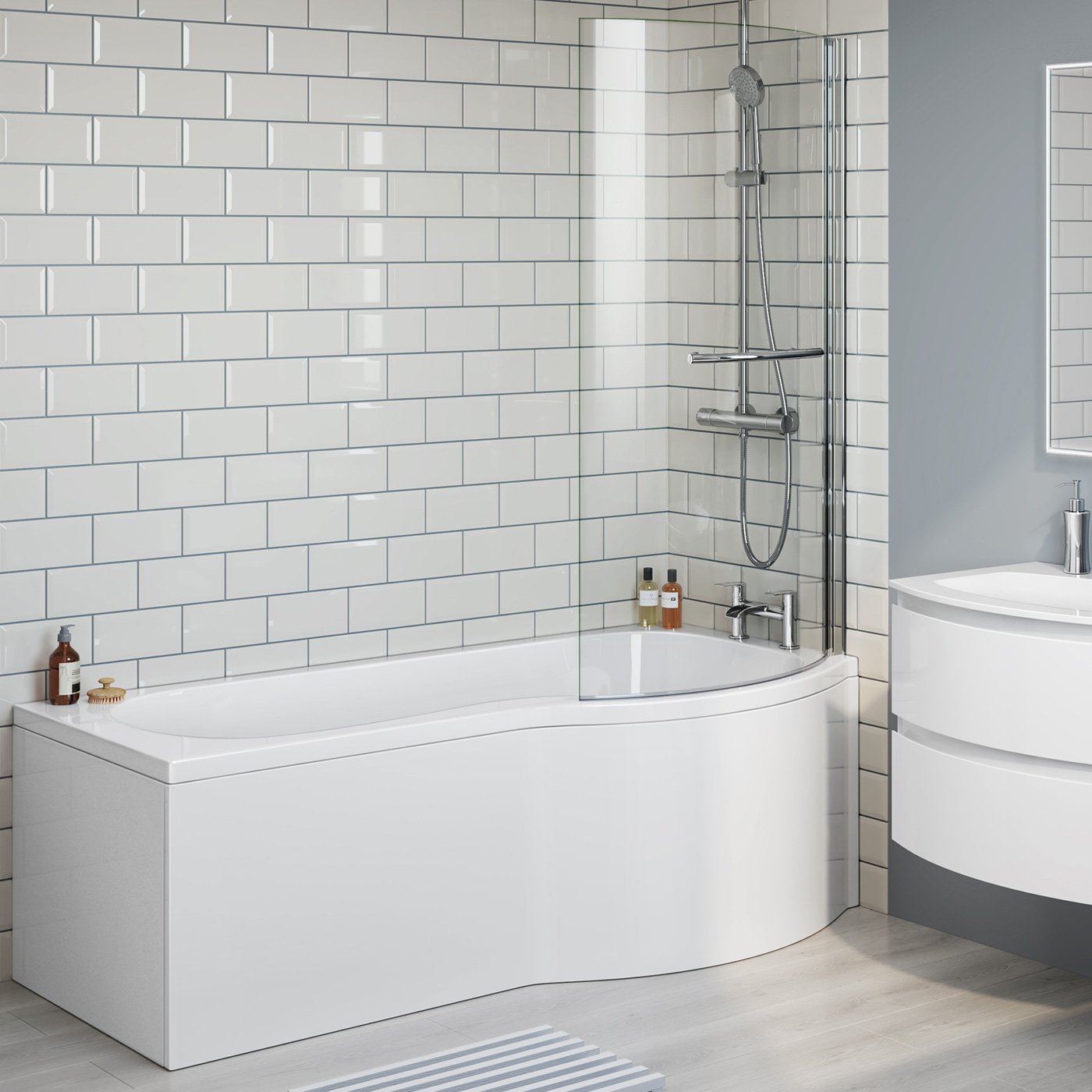 1700 mm Right Hand P-Shaped Bath Luxury Bathtub with Shower Screen + Panel BL226