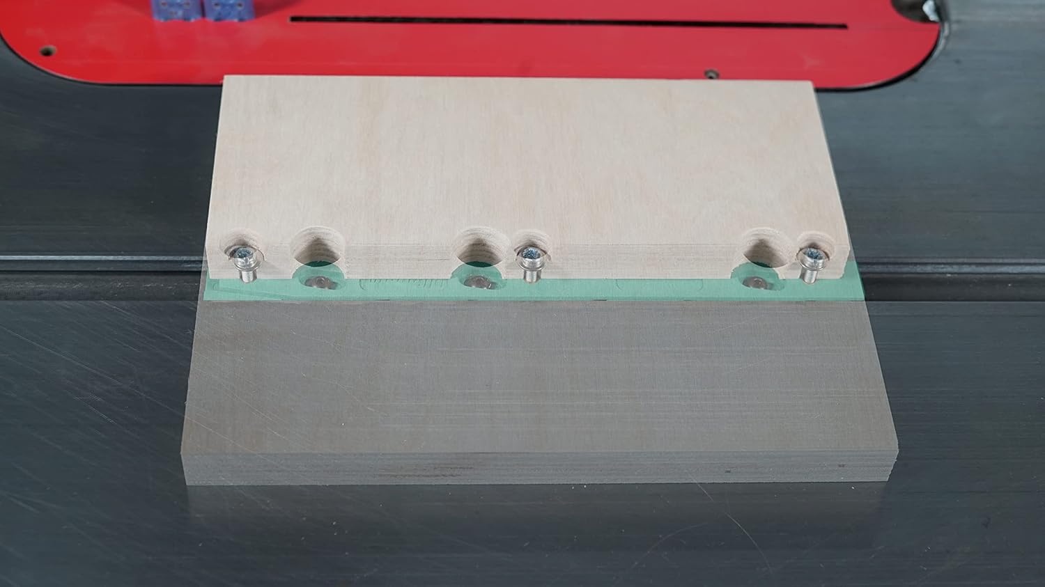 Microjig ZEROPLAY Miter Bars (2-Pack) with MATCHFIT Jig Handle For Table Saws and Router Tables