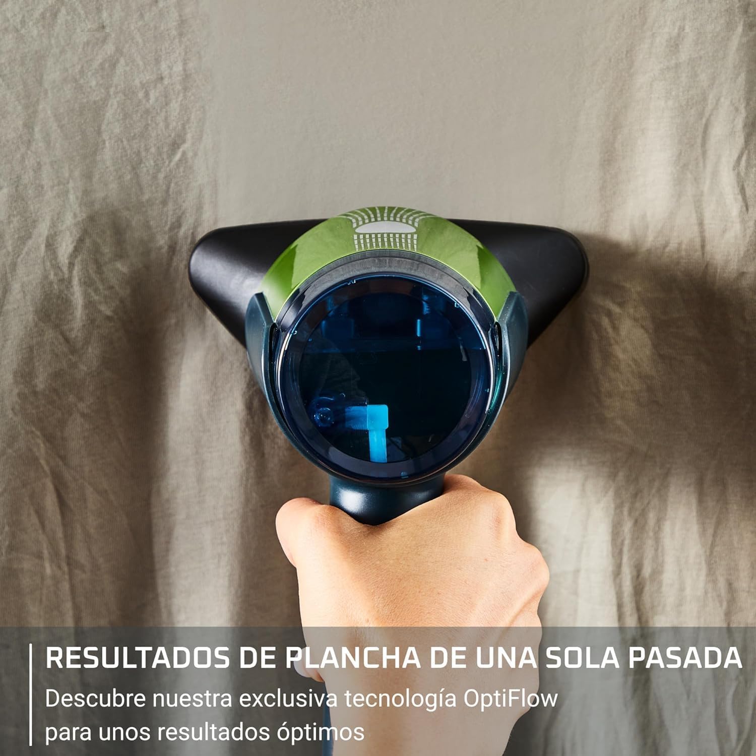 Rowenta AeroSteam, Plancha de vapor vertical, Tecnología OptiFlow | 3 niveles de potencia, Depósito de 100 ml, Resultados rápidos con una sola pasada, Succiona y plancha a la vez, DR9810
