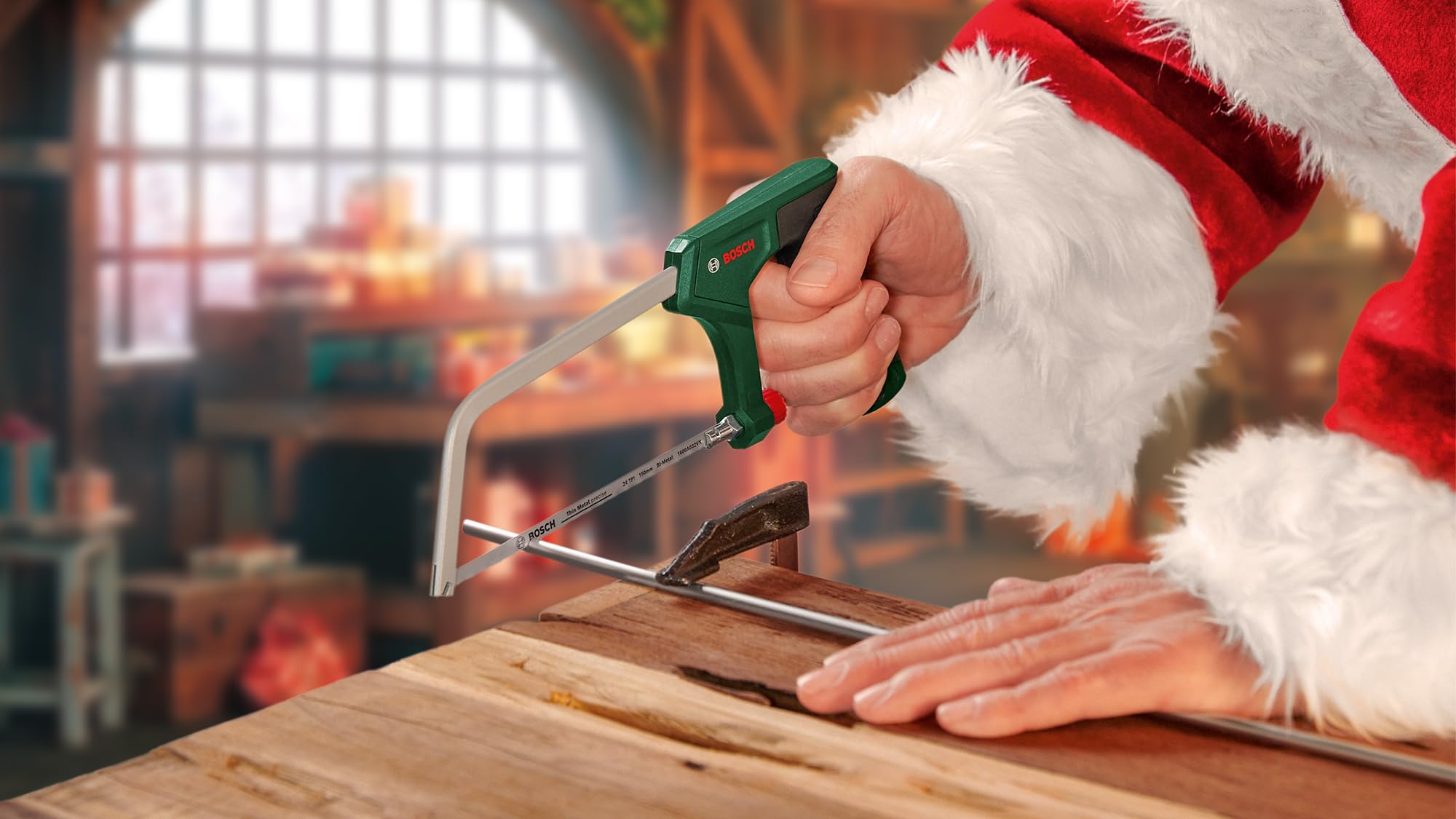 Bosch 41-tlg. Adventskalender 2025 (Set mit Bügelsäge, Bit-Schraubendreher mit T-Griff, Schraubendreherbits, Aufbewahrungstasche, Zubehör Handwerkzeug)