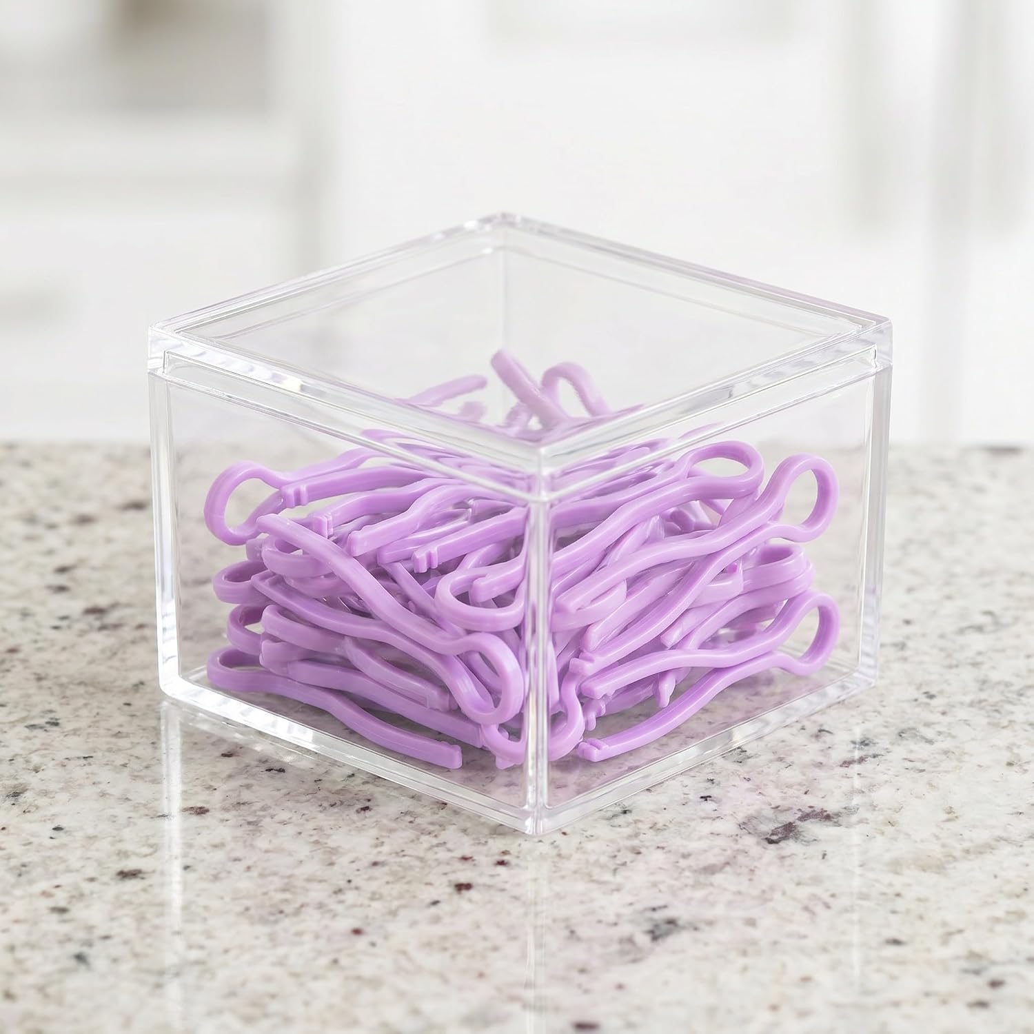 HEANUJJ 50pcs Sewing Bobbin Clips Thread Holder Plastic Bobbin Clamps for Easy Swaps and Preventing Thread Unraveling for Quilting and Home Tailor Sewing Supplies