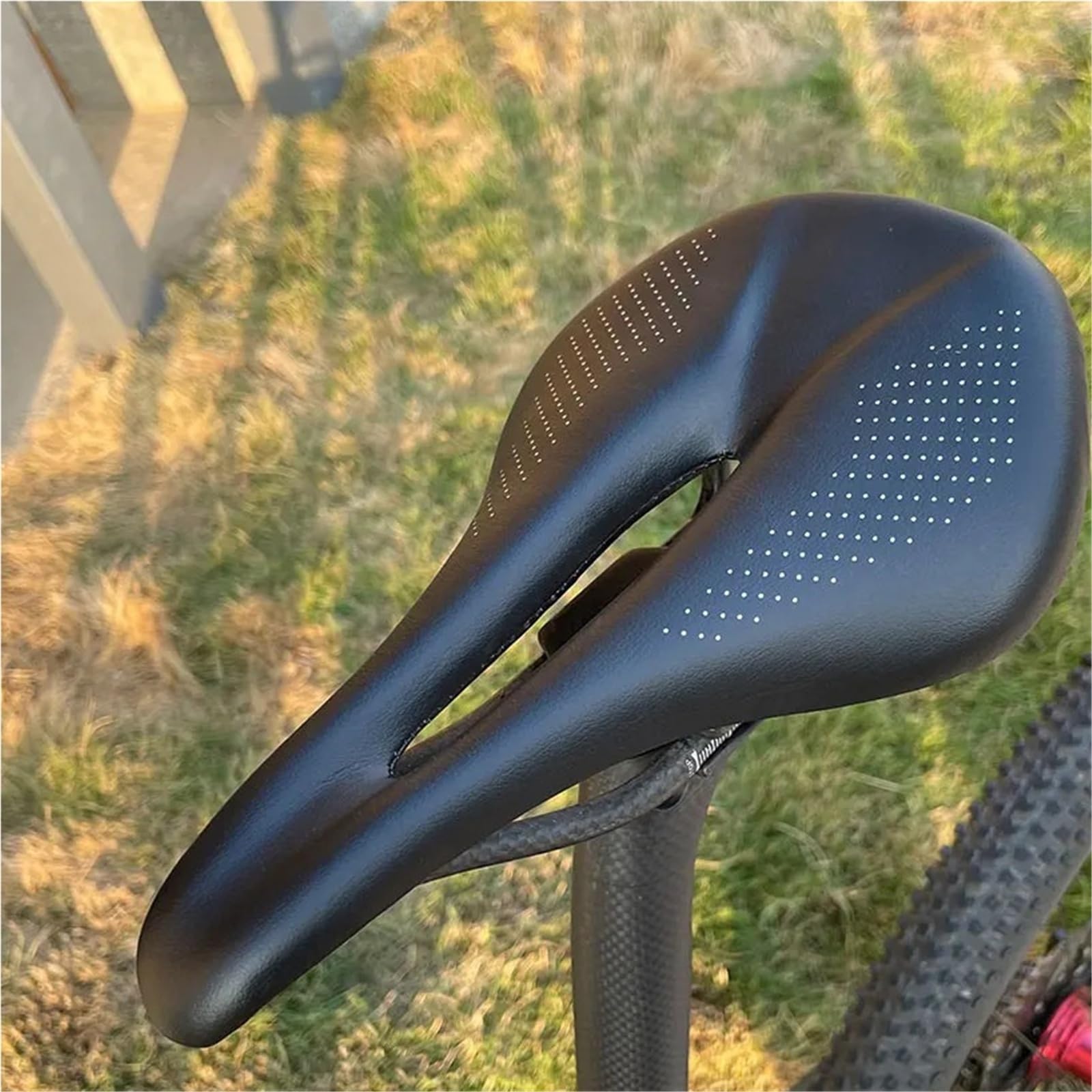 Compatibile con la sella for bici in carbonio ELITA ONE | Cuscino in pelle 240x143mm/240x155mm, super leggero for MTB e bici da strada