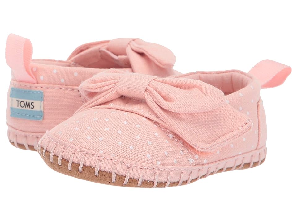 

TOMS Kids Crib Alpargata (Infant/Toddler) (Pink Canvas/Polka Dots/Bow) Girl's Shoes