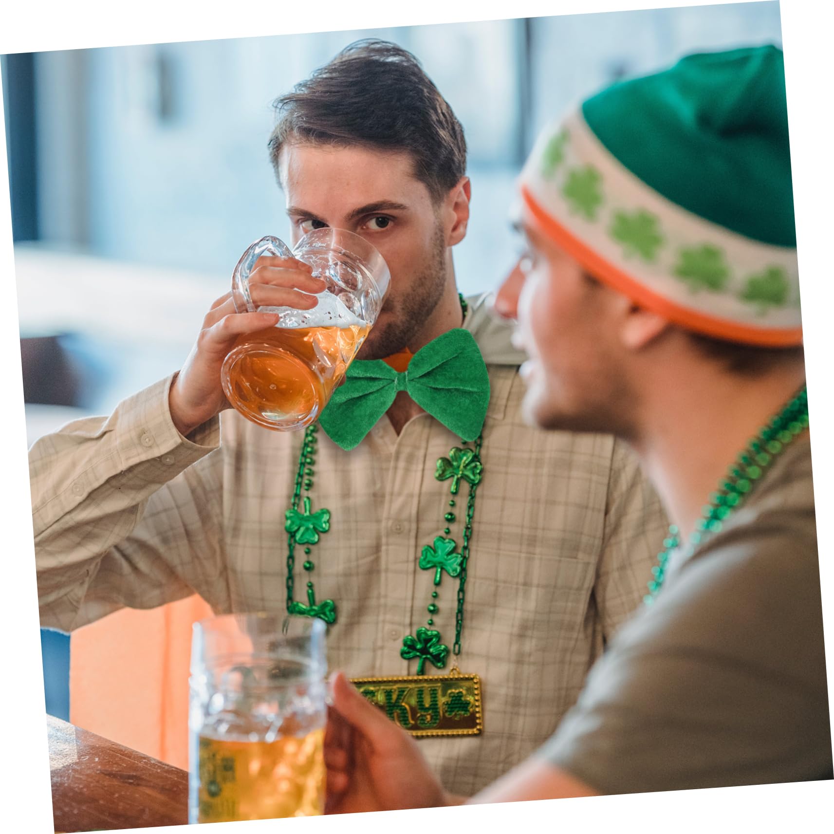 WOFASHPURET Vibrant Green Patrick's Day Bow Tie Set Men's Necktie Decorative Party Tie