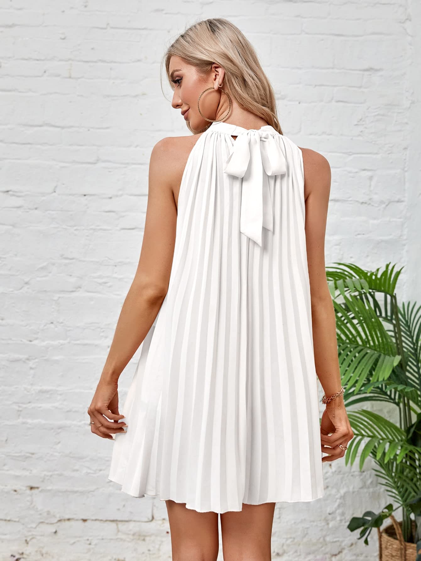 Amazon.com: Neeno Women's Dresses Tie Back Pleated Halter Dress Dress for  Women (Color : White, Size : X-Small) : Clothing, Shoes & Jewelry