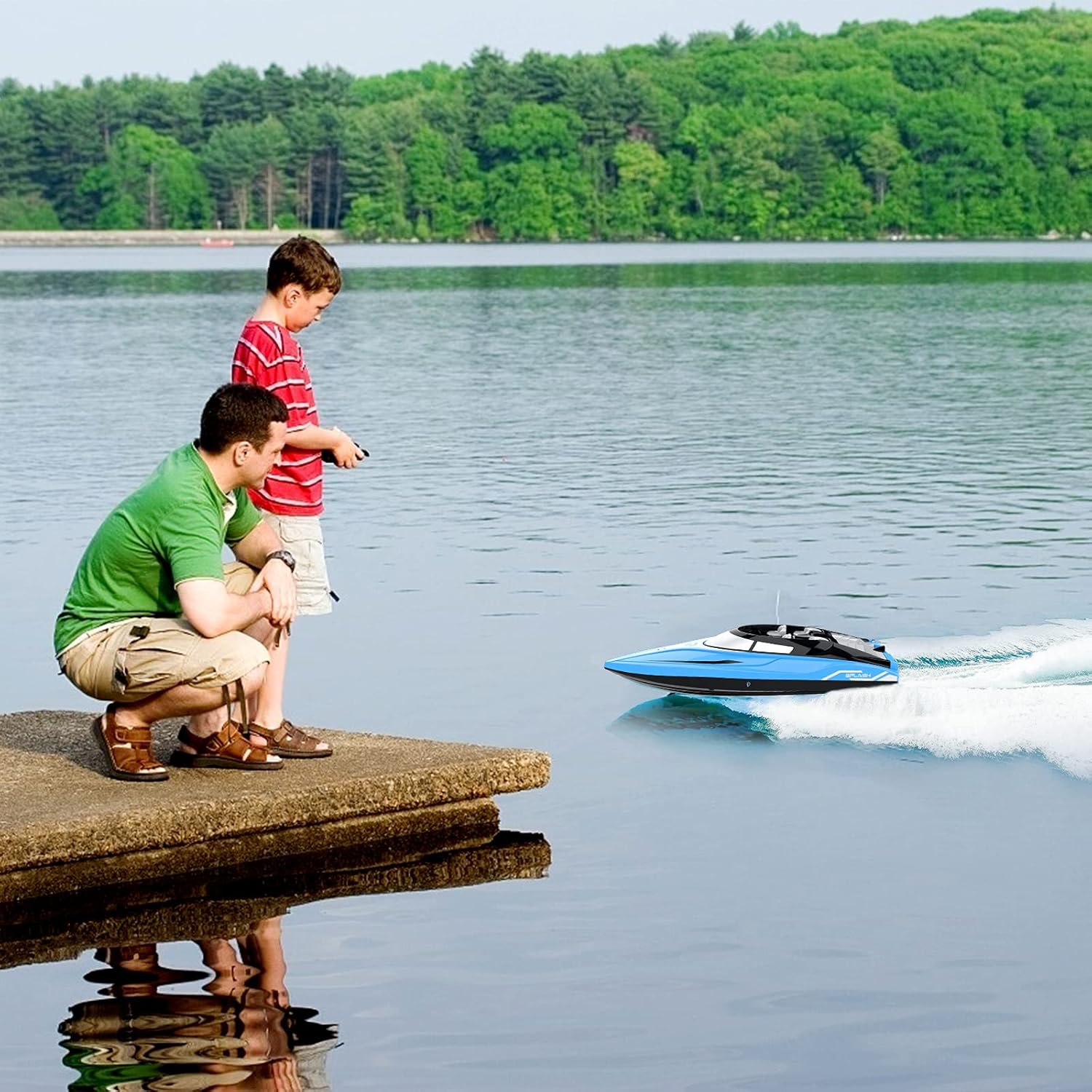 RC Boat for Boy, 20+ MPH Fast Remote Control Boat for Pools and Lakes Gifts for Boys with 2 Rechargeable Batteries, Low Battery Alarm System Low Battery Alarm and Capsize Recovery : Toys & Games