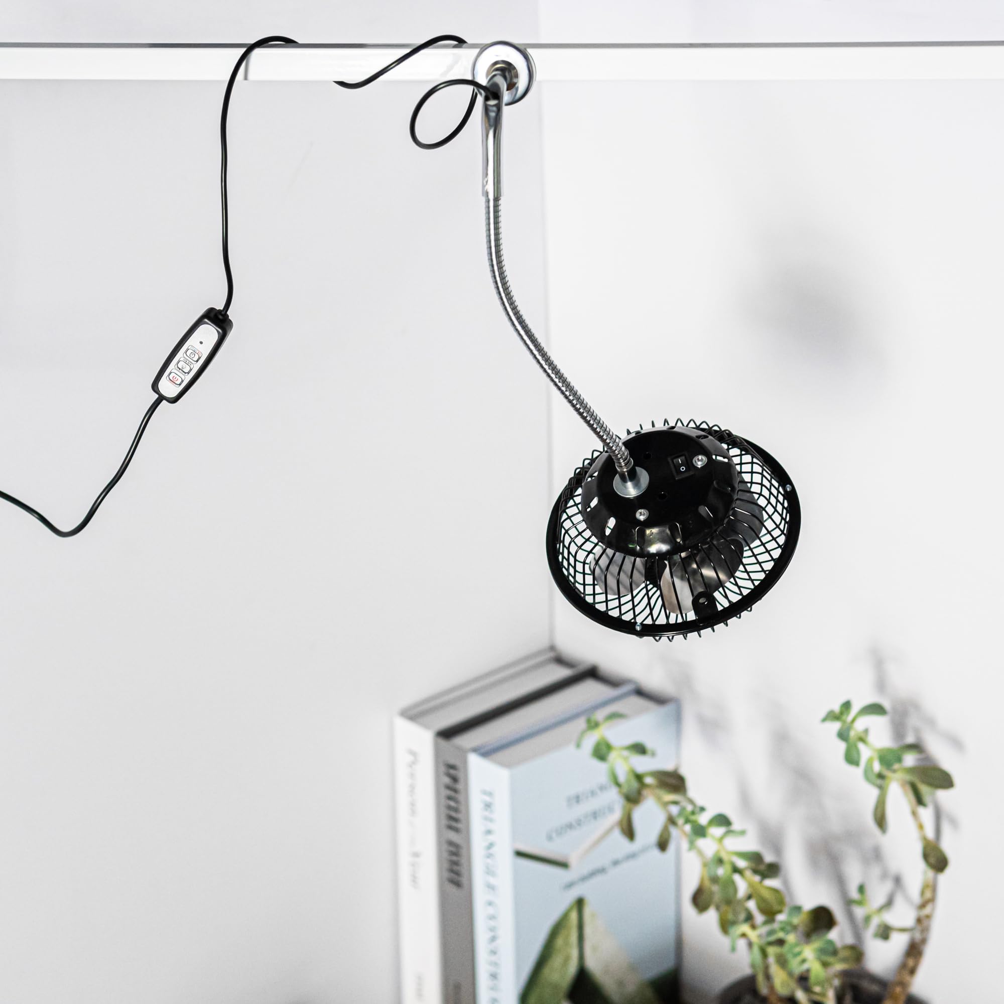 Ventilatore magnetico Grow, ventilatore oscillante con morsetto mini ventilatore per tenda con funzione oscillante e collo di cigno flessibile, 4 pale