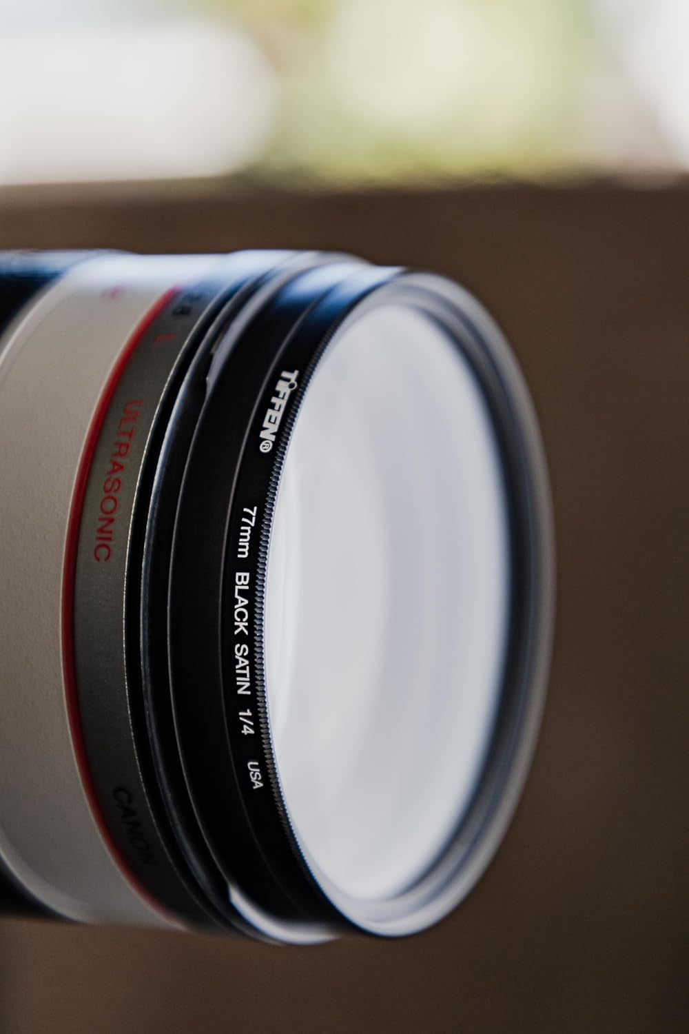 Tiffen 82mm Black Satin 1/4 Filter|Diffused Highlights| Soft Dreamy Aesthetic| Photography and Videography