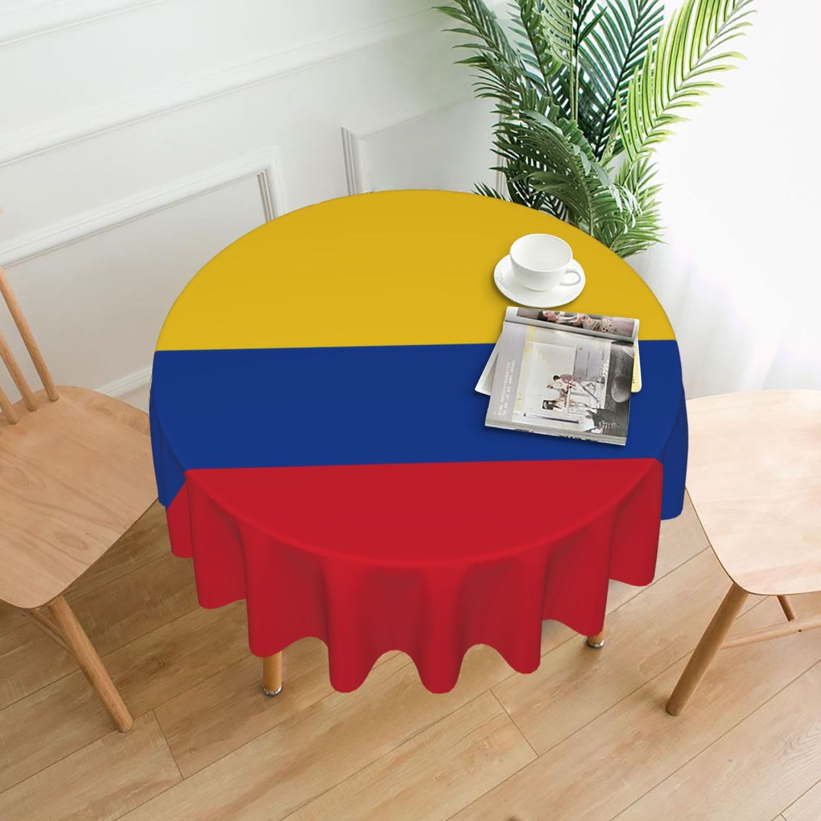 MROWYC Flag of Colombia Printed Practical Round Tablecloth, Durable, Suitable for Home, Restaurant, Hotel, Gathering, and Decorative Table Covers