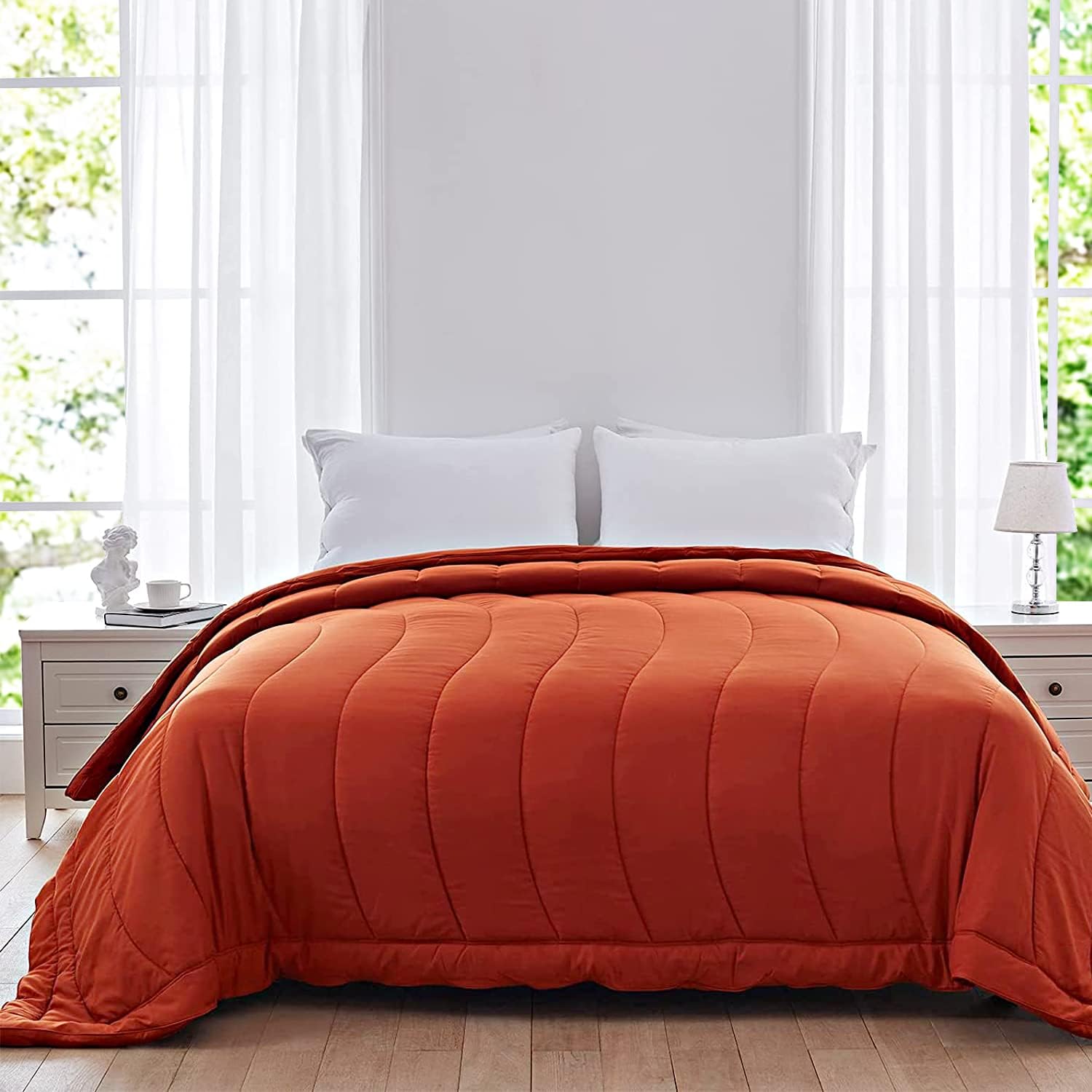 NexHome Lightweight Comforter Twin Size, Soft Down Alternative Solid Comforter, Thin Microfiber Reversible Bedding Comforter for All Seasons (Twin, Umber-Stripe)