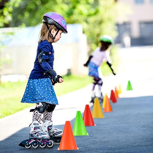 Miniatura 5 de Leelosp Paquete de 48 Conos de Tráfico de Plástico de 7" o 9" Marcadores de Campo de Agilidad Fútbol/Seguridad/Deportes/Conos de Entrenamiento