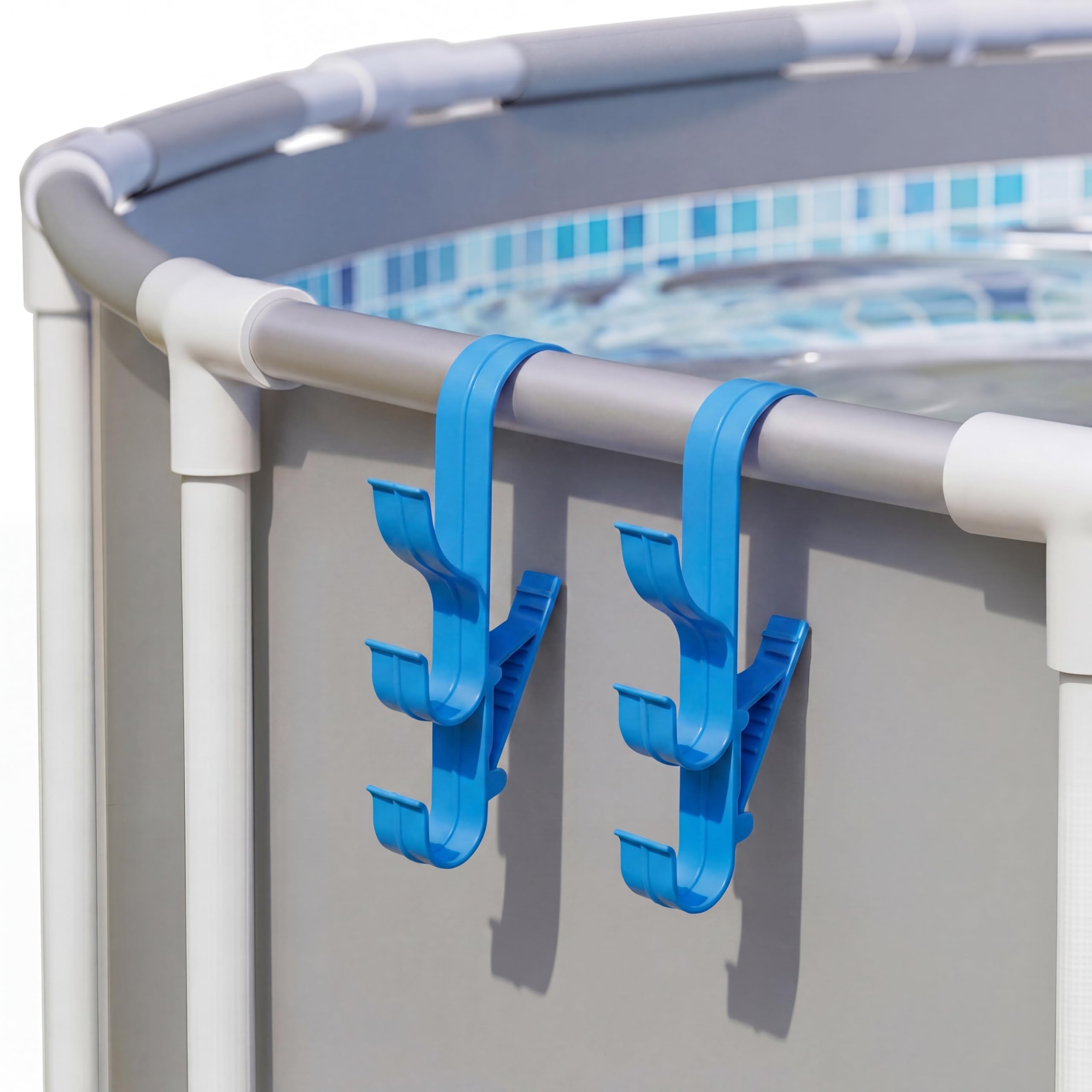 Chumia Confezione da 4 ganci per pali da piscina con 3 ganci, organizer regolabile a bordo piscina, accessori per piscina fuori terra, con asta di supporto per rete skimmer, spazzola, tubo di