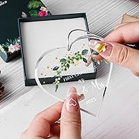 Vista 2 de Regalos de boda para parejas, adornos de Navidad para colgar en el árbol, decoración para recién casados, Navidad, 2023, nuestra primera Navidad