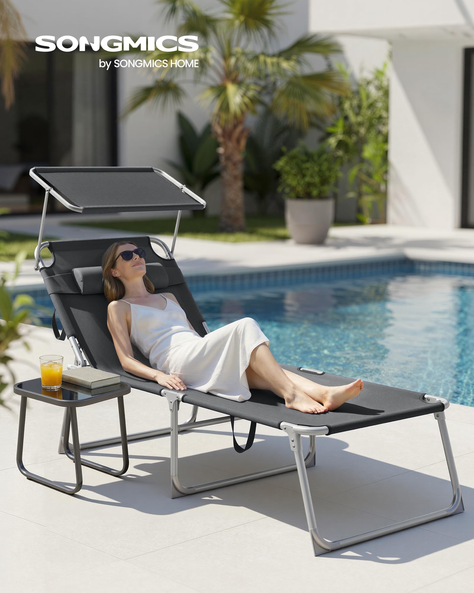 SONGMICS Große Sonnenliege, klappbarer Liegestuhl, 71 x 200 x 38 cm, Belastbarkeit 150 kg, mit Sonnenschutz, Kopfstütze und Verstellbarer Rückenlehne, für Garten Pool Terrasse, anthrazit GCB22GYV2