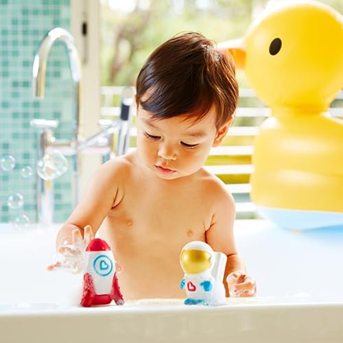 Vista 2 de Munchkin® Galaxy Buddies™ - Juguete de baño con luz segura para bebés y niños pequeños, astronauta y cohete