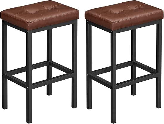 2 tabourets de bar au style industriel