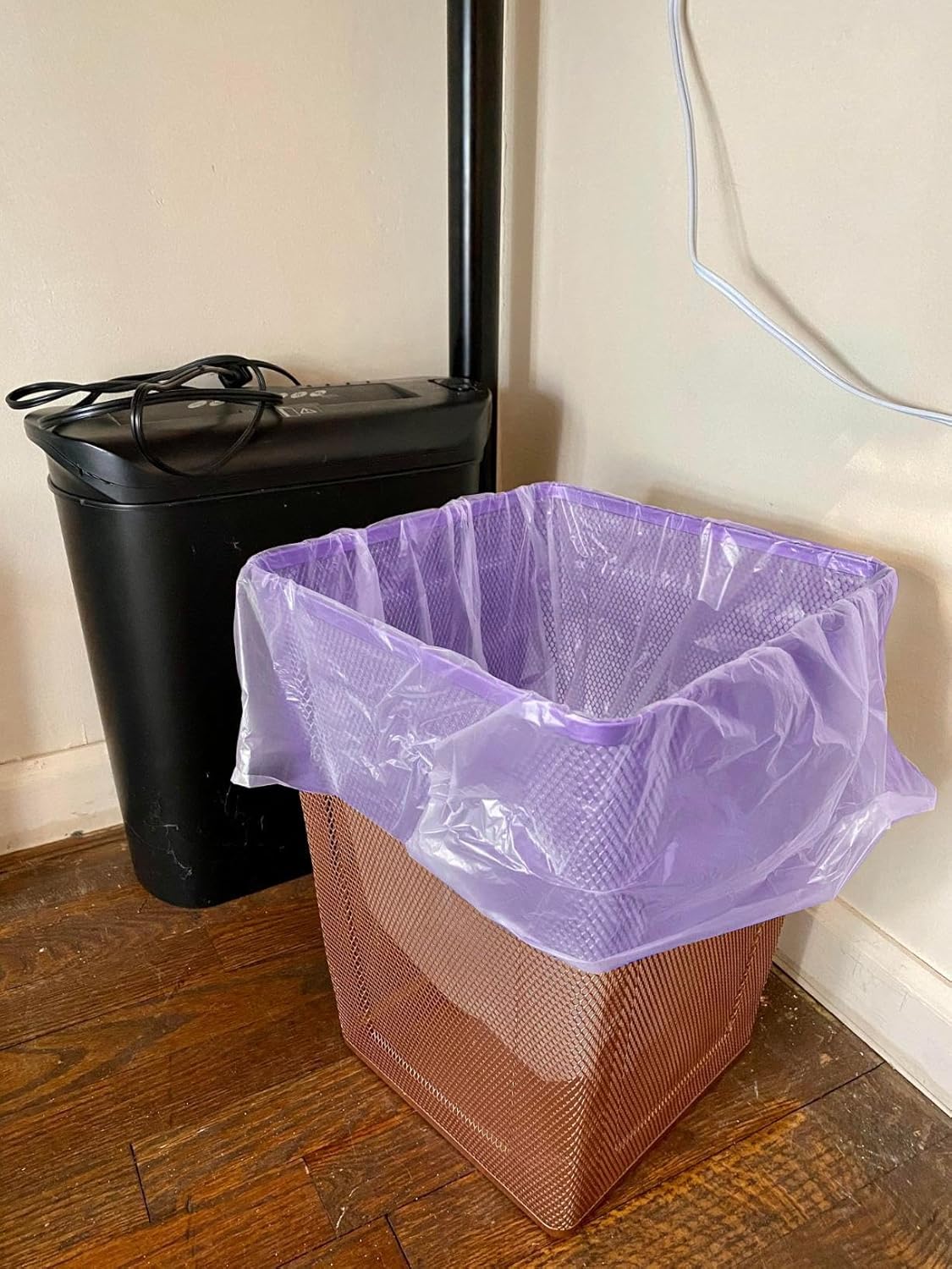 8 Gallon Trash Bags Colored - Extra Thick Medium Garbage Bags 1.1 mil Strong, Leakage-Free,Unscented 30 Liter Thick for Bathroom, Office, Kitchen Waste Basket Trash Can (Purple, 300 Count)