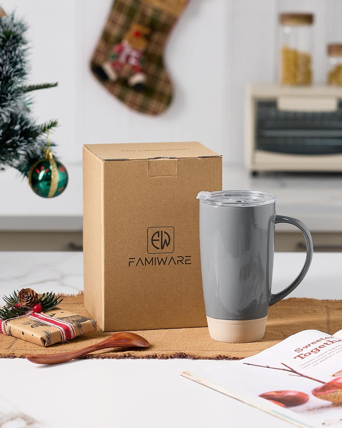 famiware Milkyway Coffee Mugs, 20oz Large Coffee Mug, Ceramic Mug Set of 2 with Lid, Cup Set with Handle for Latte, Tea, Cocoa, Milk, Home & Office, White and Dark Gray - Image 6