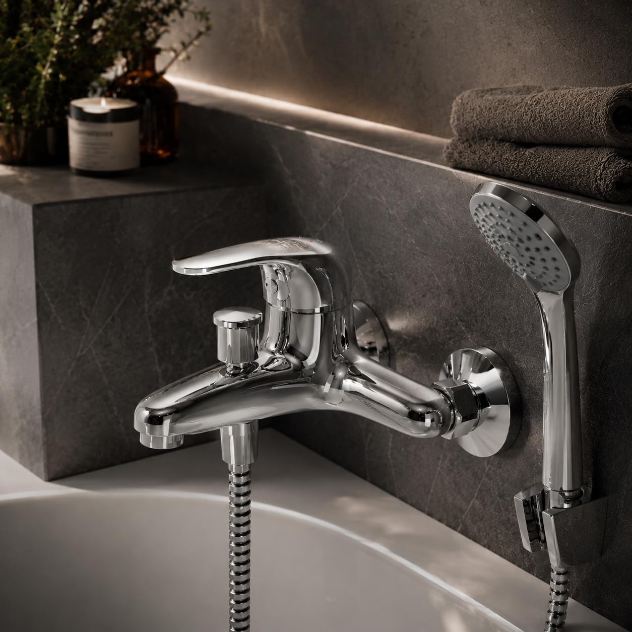 AM.PM Play Wannenarmatur mit Handbrause und Halter, Mischbatterie Badewanne Wasserhahn Bad, Chrom F8315000