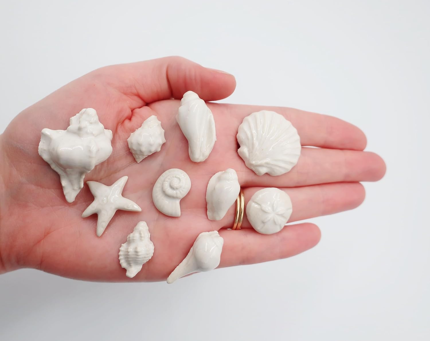 Handmade White Seashell Mosaic Tiles – 10-Piece Set for Beach Decor, Coastal DIY Craft, Ocean Wall Art, Nautical Home Accent