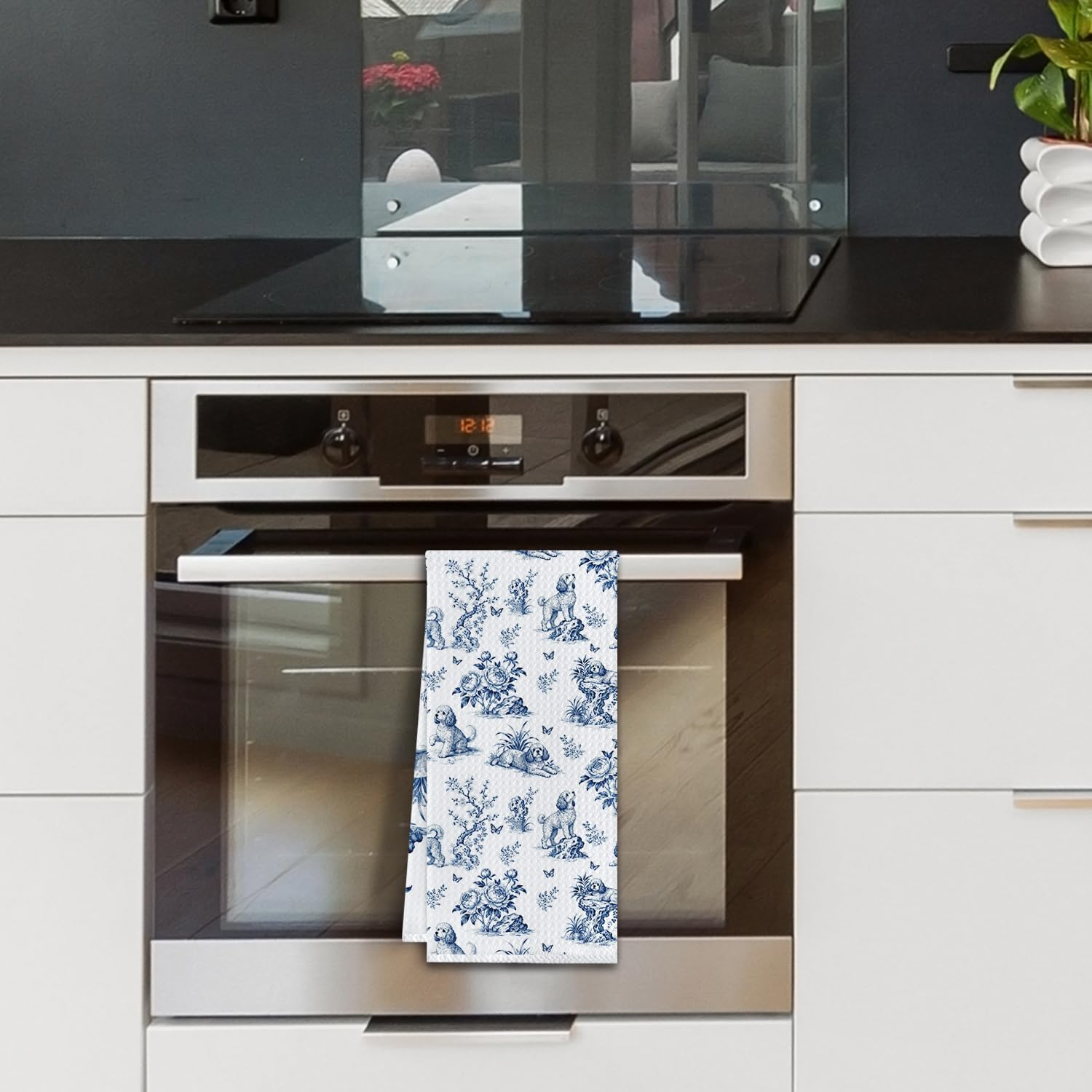 Chinoiserie Cavapoo Dog Kitchen Towels, Cavapoo Gifts for Women Dish Tea Towels for Kitchen Decor, Blue and White Floral Dog Decorative Hand Towel for Bathroom, 16x24 Inch - Image 5