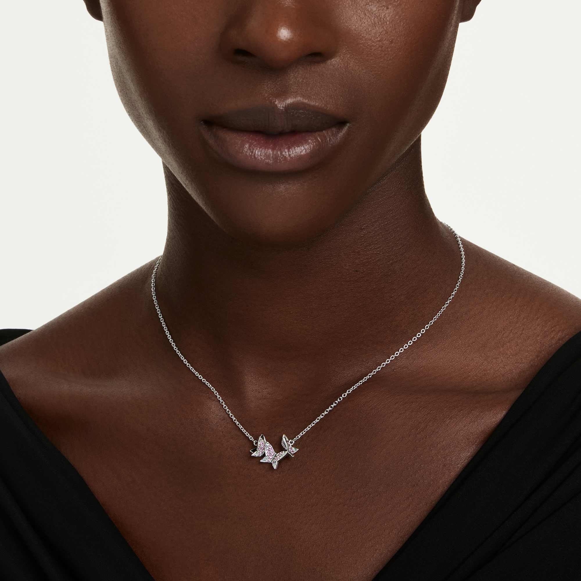 Swarovski Idyllia Collana, Taglio Rotondo, Farfalla, Viola, Placcato Rodio