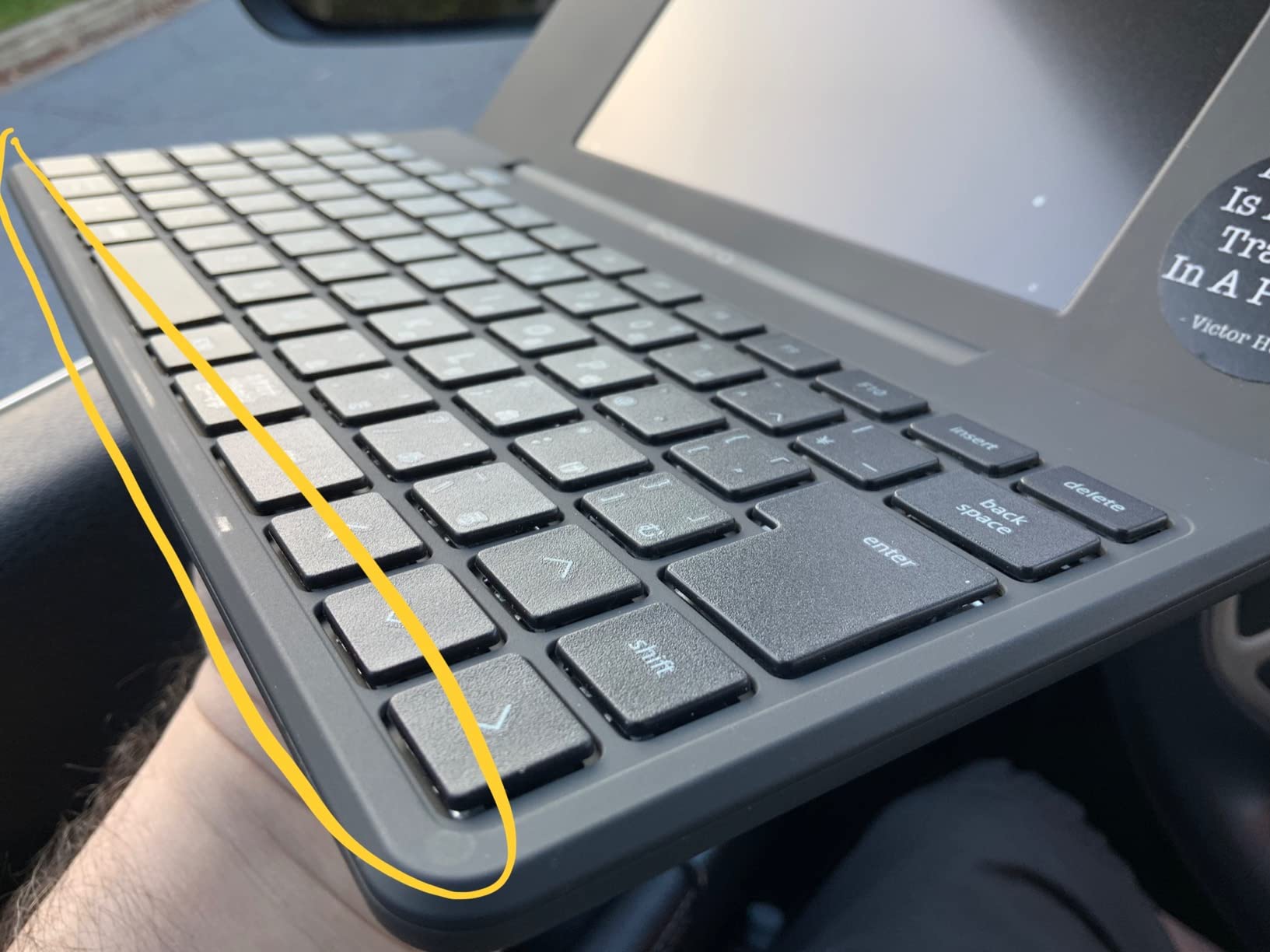 A wonderful tool for writing, But the paint is terrible and unprofessional.