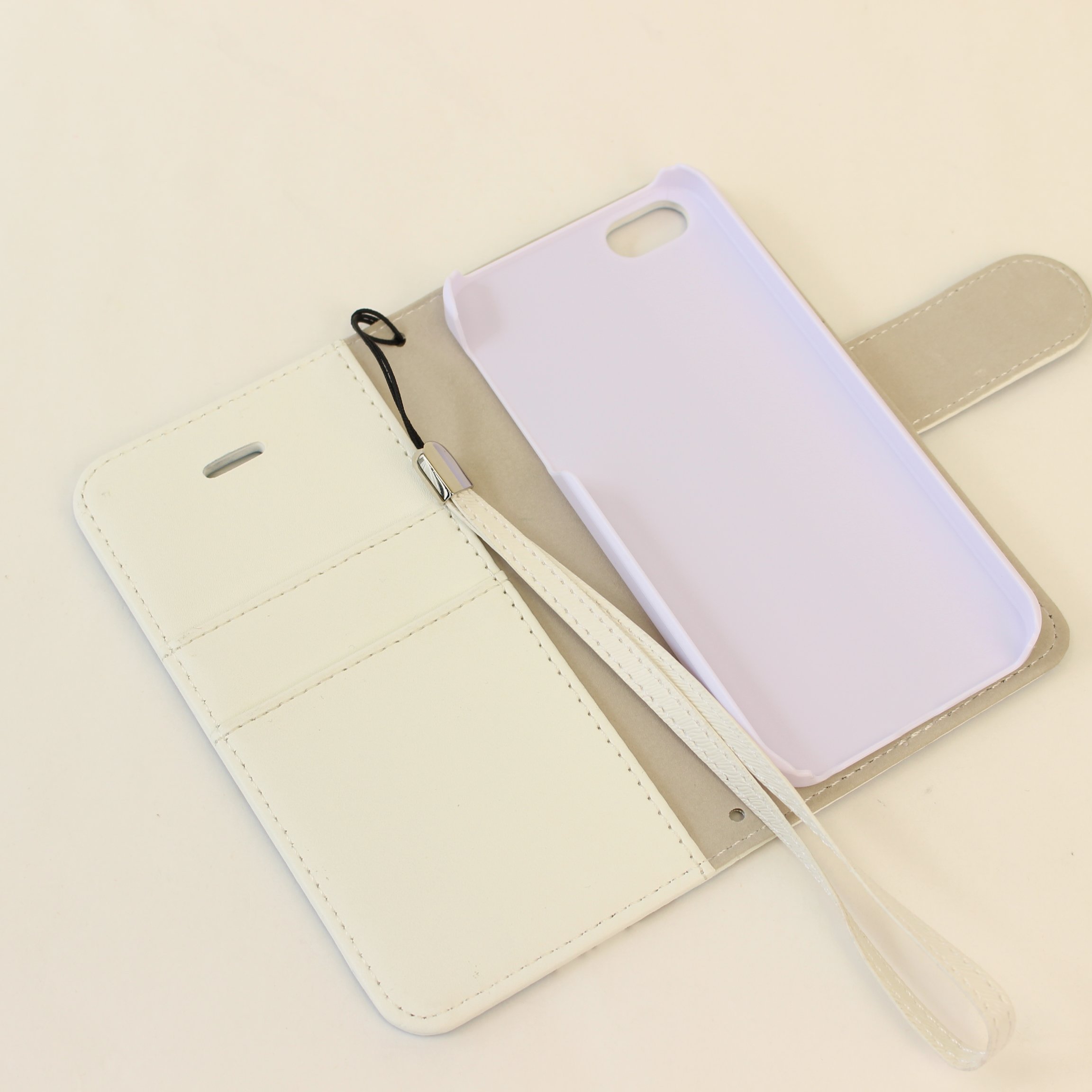 Amazon.co.jp: Shinzi Katohシンジ カトウ iPhoneSE(第一世代