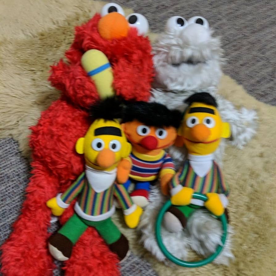 タオル掛けぬいぐるみ Amazon.co.jp: セサミストリートぬいぐるみ4体タオル掛け